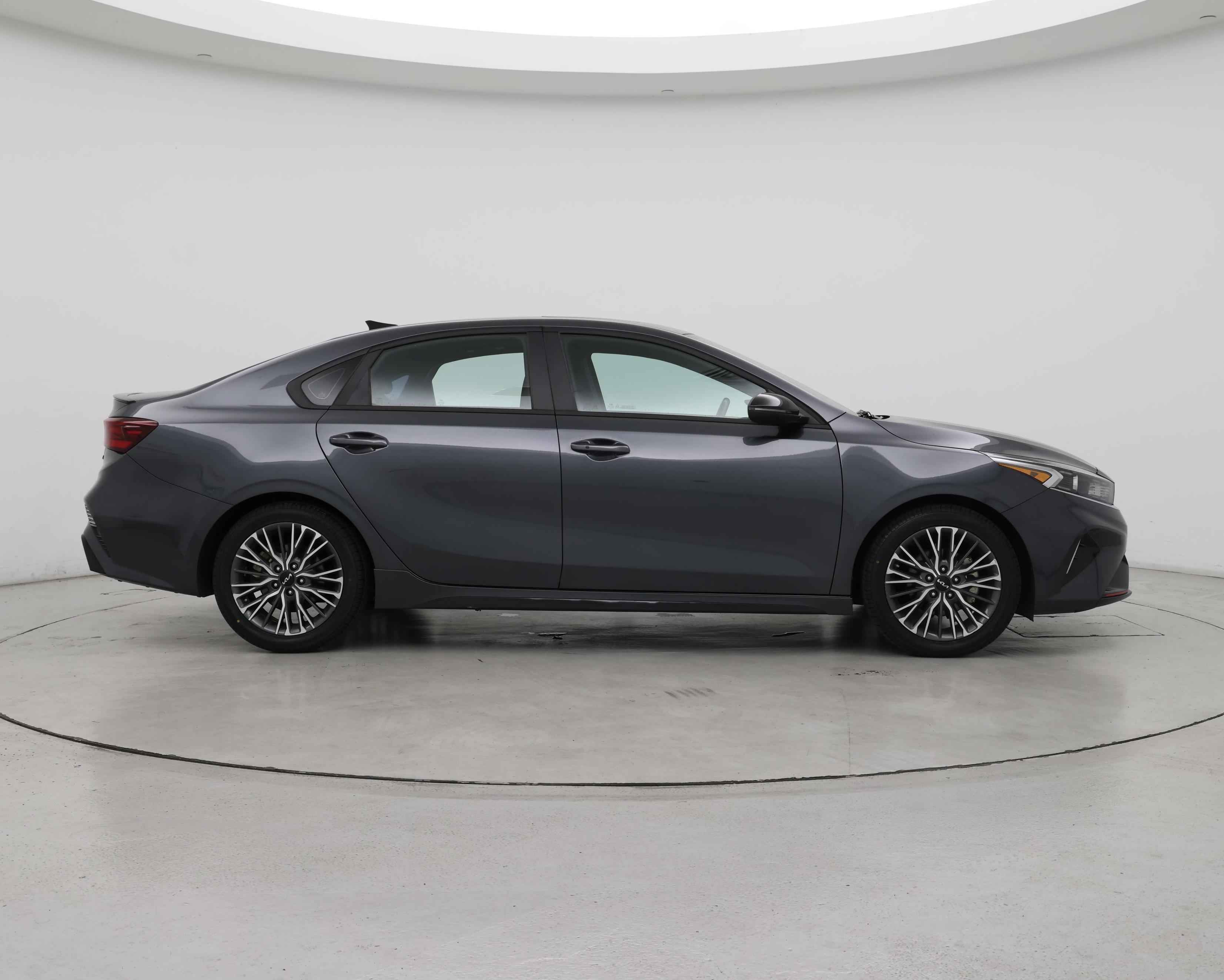 Thumbnail: 2024 Kia Forte - 7