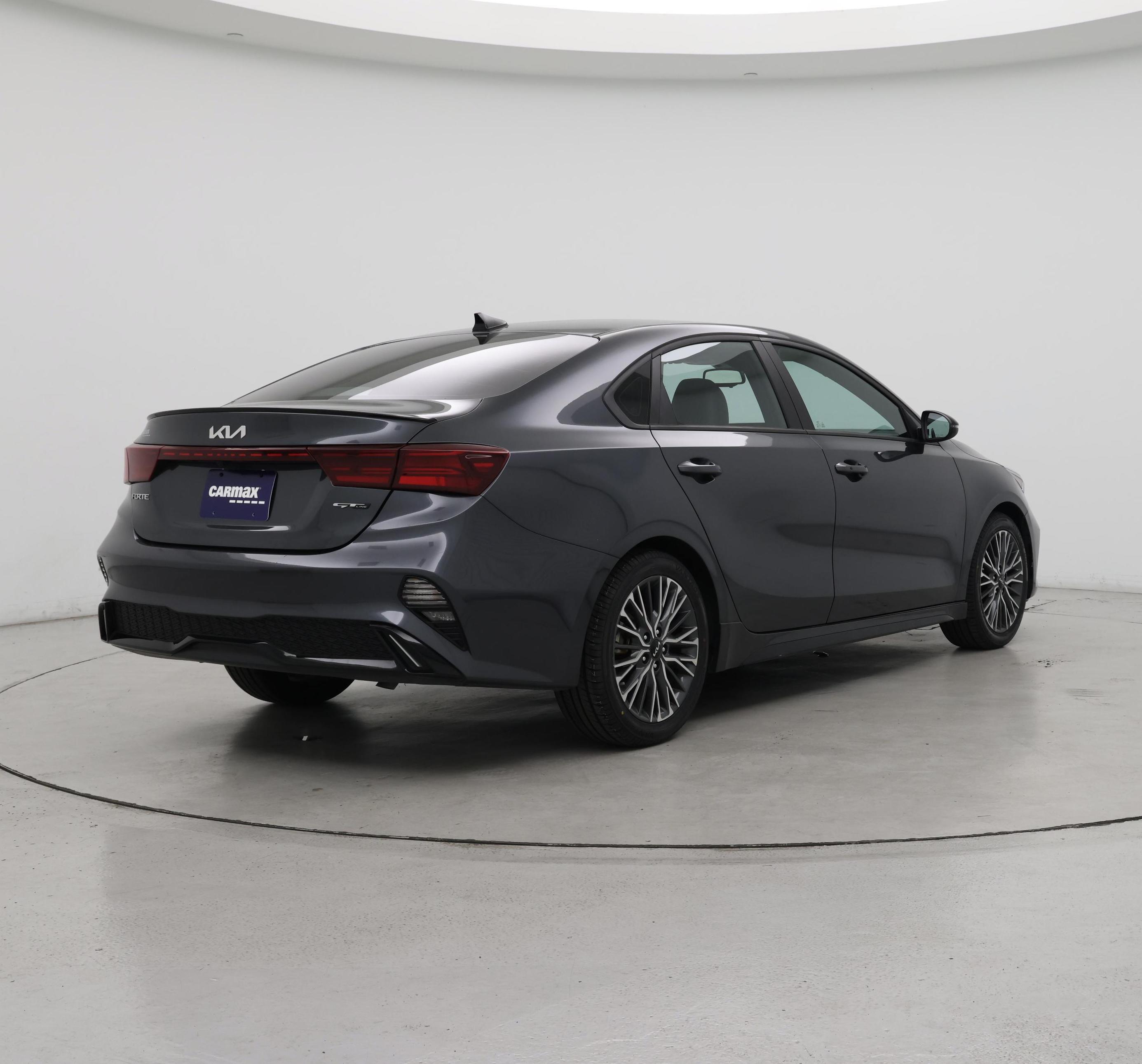 Thumbnail: 2024 Kia Forte - 8