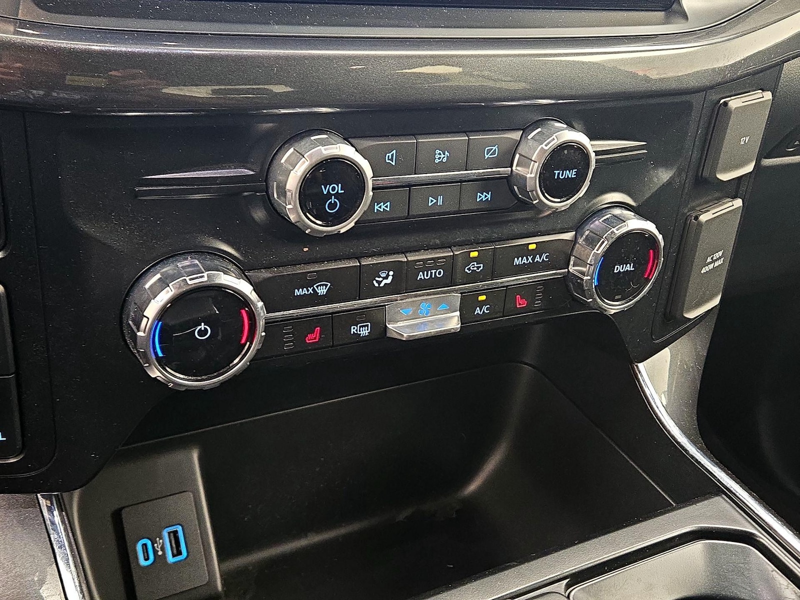 2023 Ford F-150 XLT - Photo 18