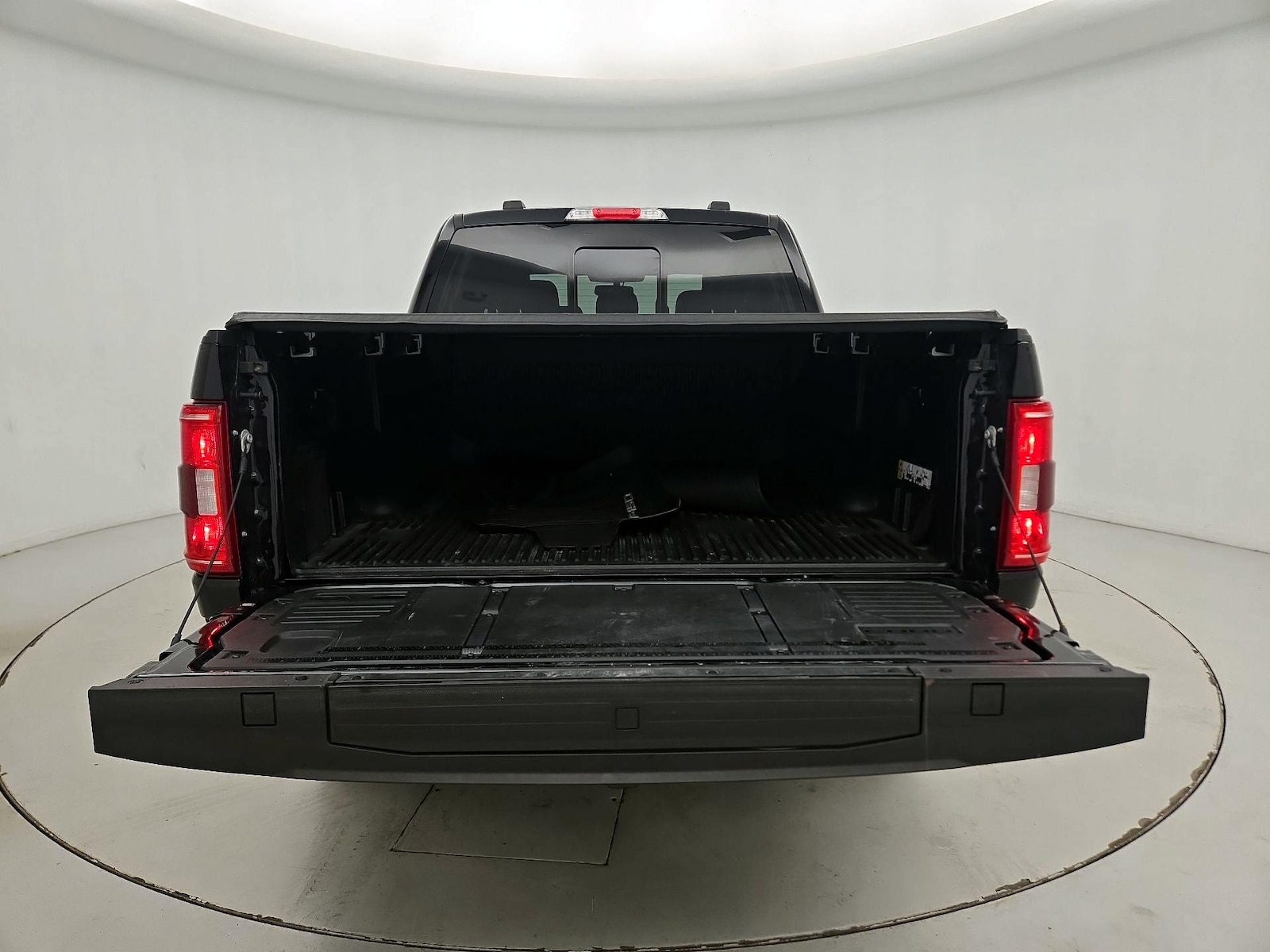 2023 Ford F-150 XLT - Photo 22