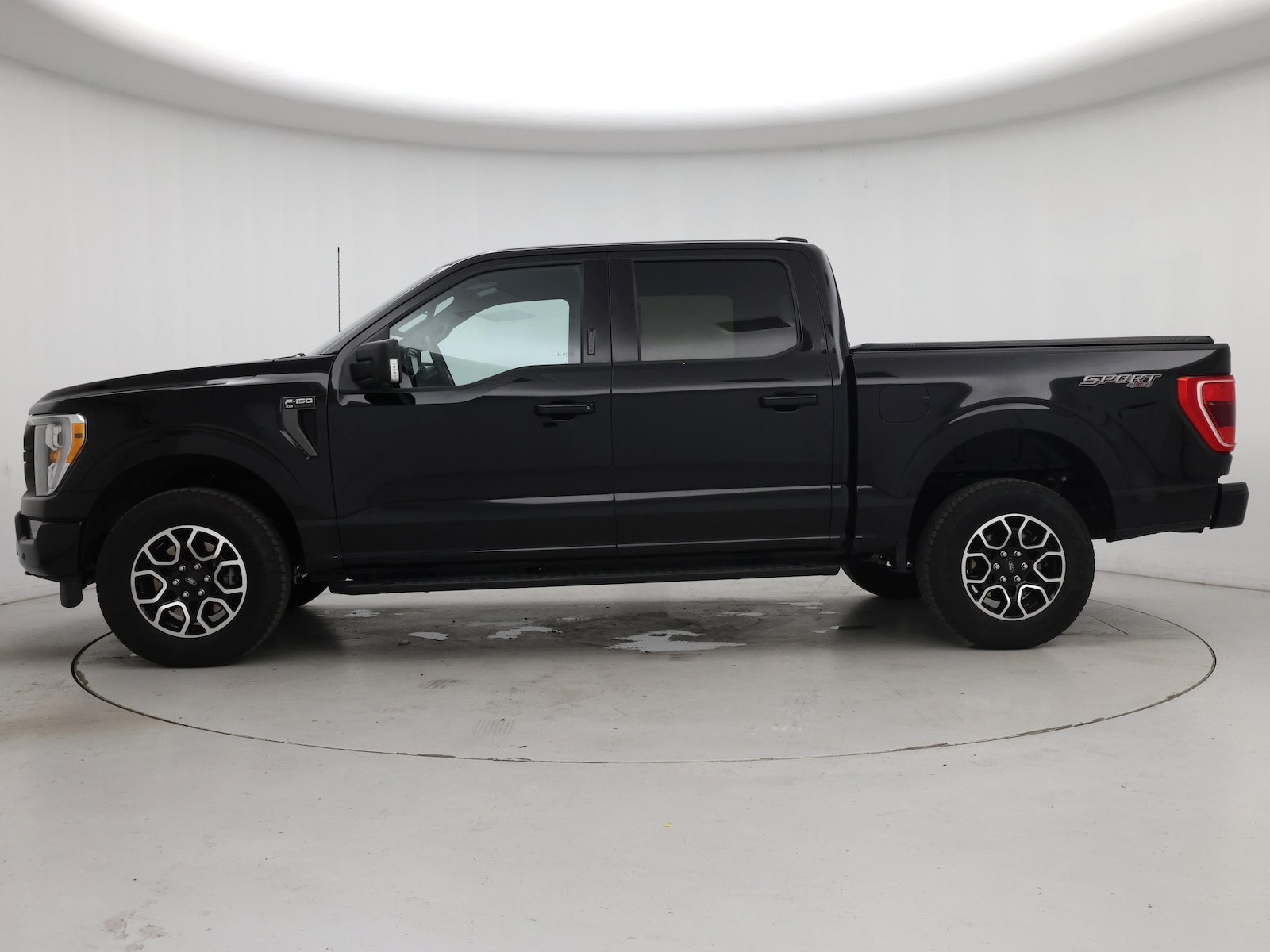 2023 Ford F-150 XLT - Photo 4