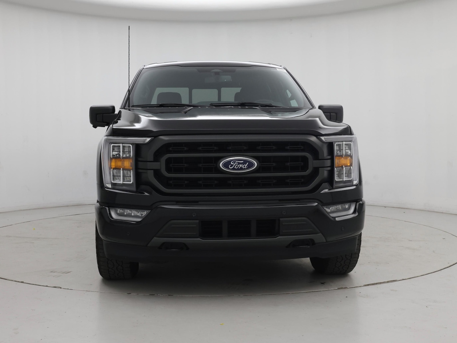2023 Ford F-150 XLT - Photo 6