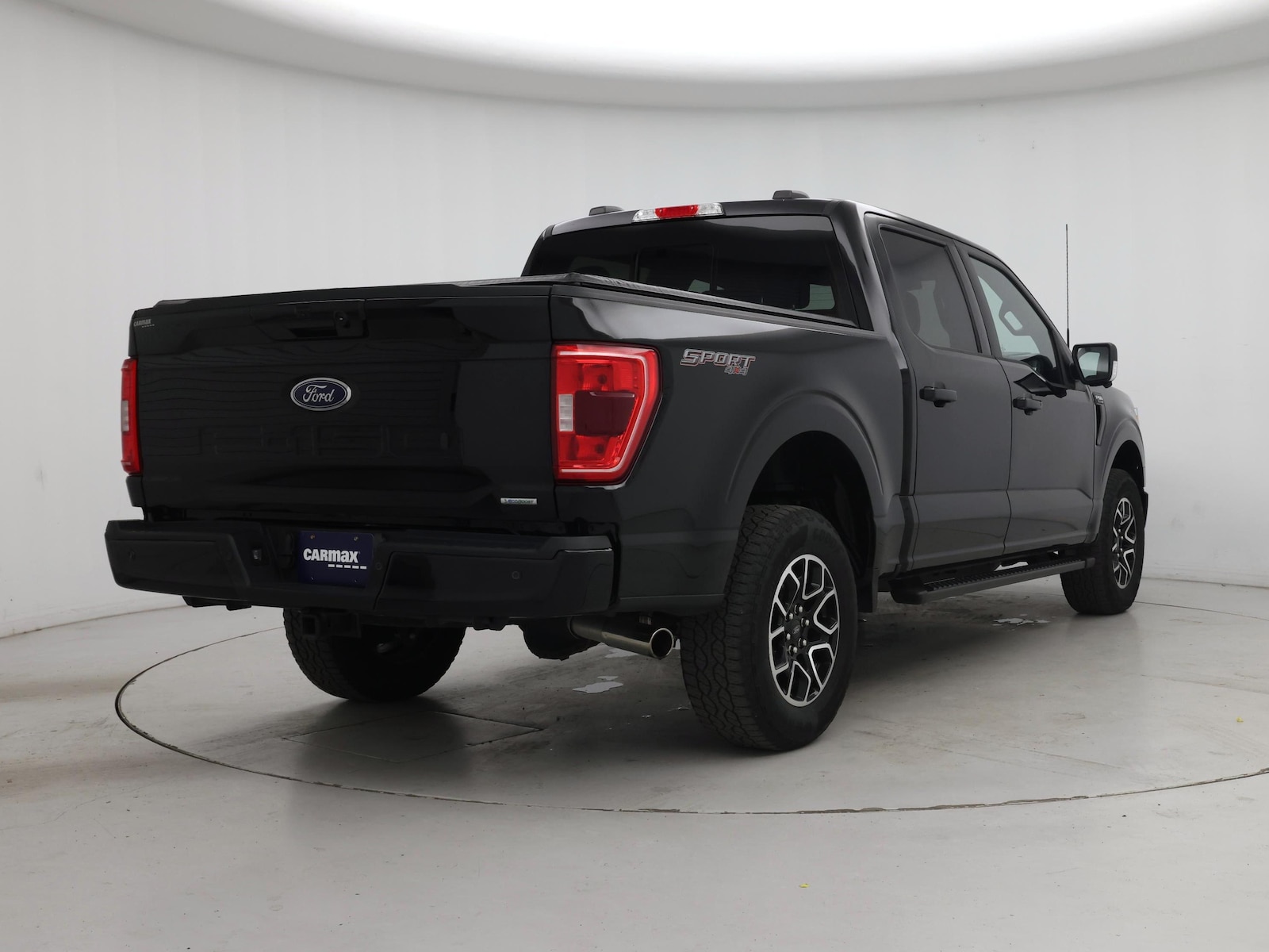 2023 Ford F-150 XLT - Photo 9