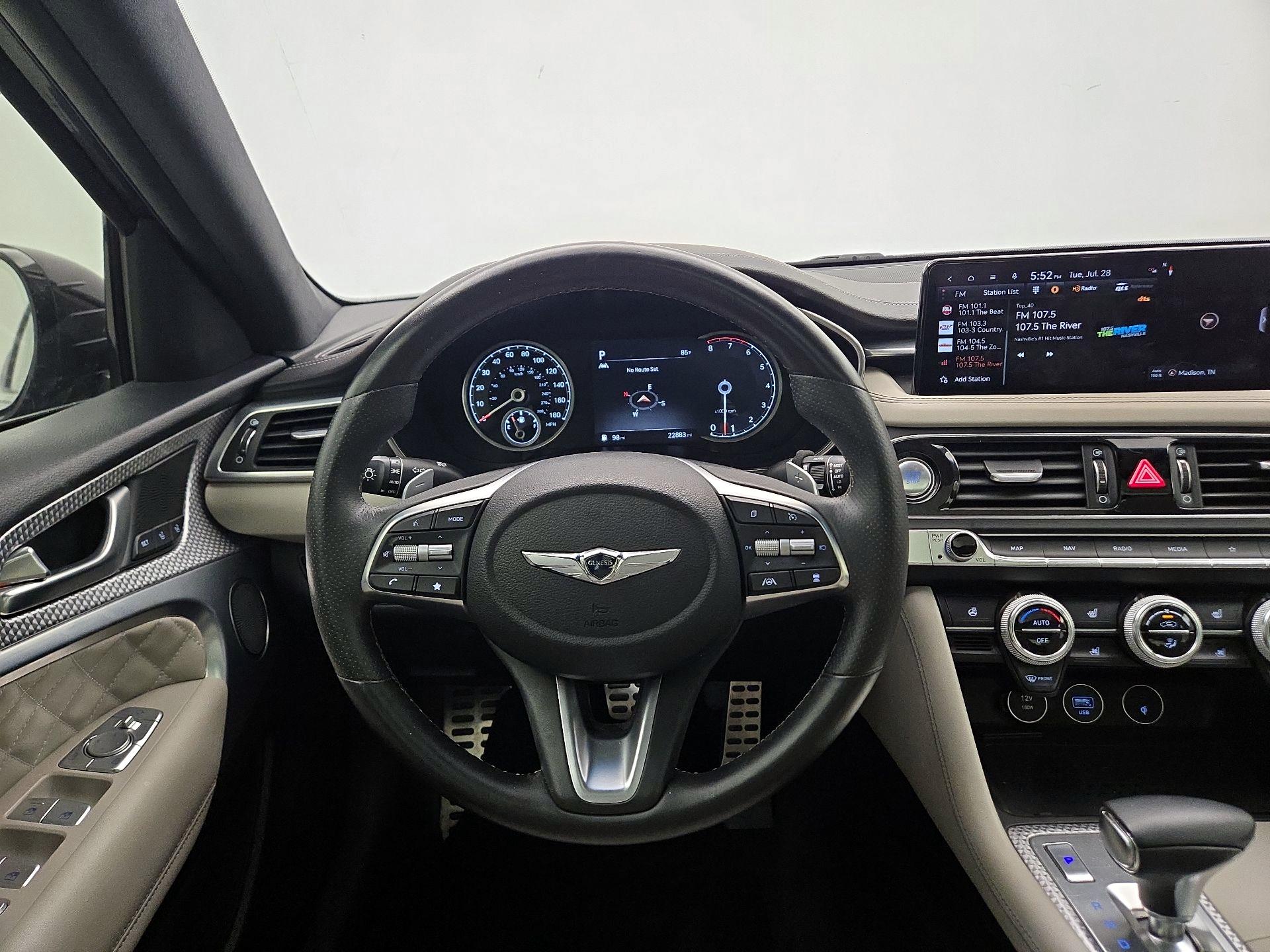 Thumbnail: 2023 Genesis G70 - 10