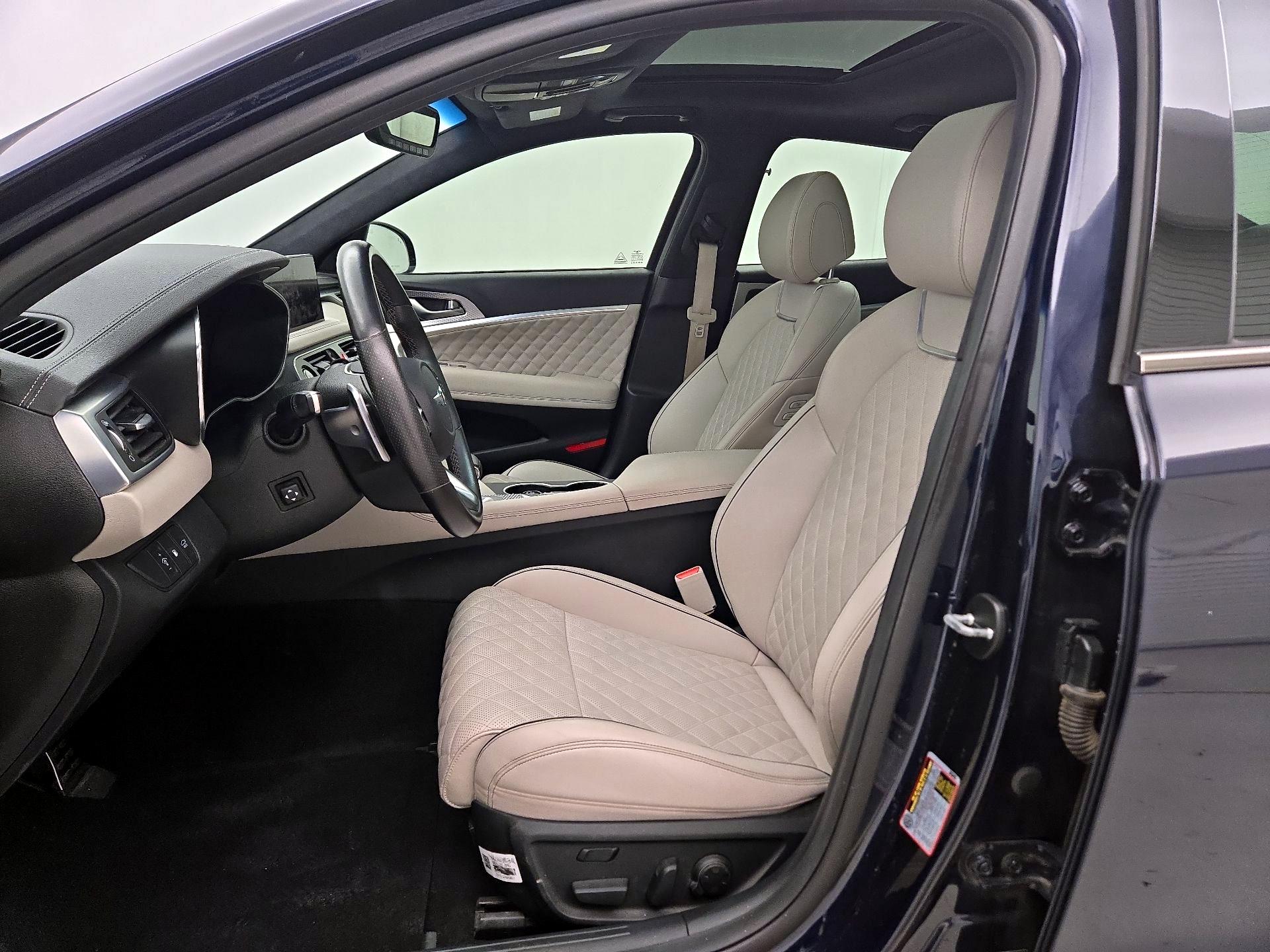 Thumbnail: 2023 Genesis G70 - 11