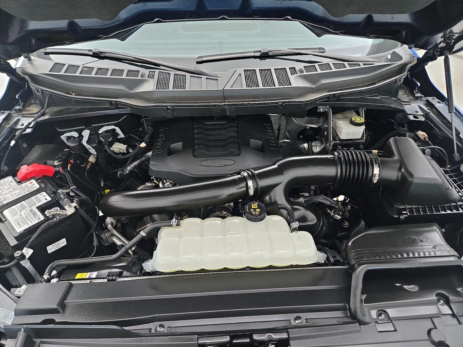2023 Ford F-150 XLT - Photo 24