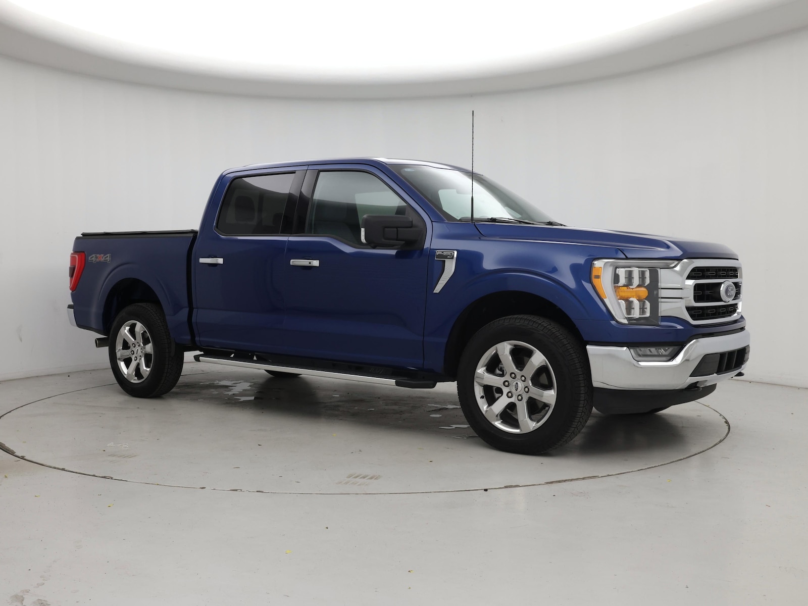 2023 Ford F-150 XLT - Photo 8