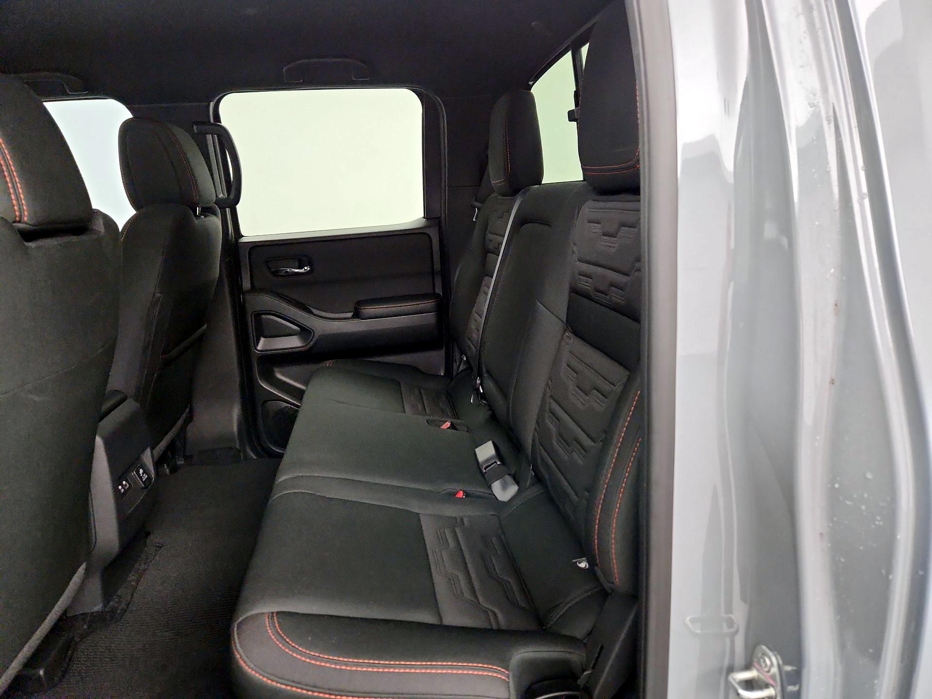 Thumbnail: 2025 Nissan Frontier - 19