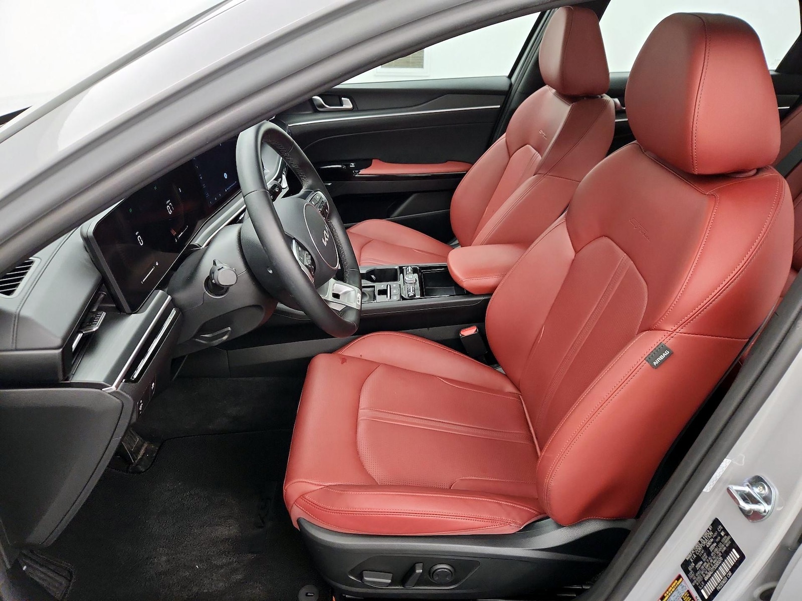 2025 Kia K5 GT-Line - Photo 12