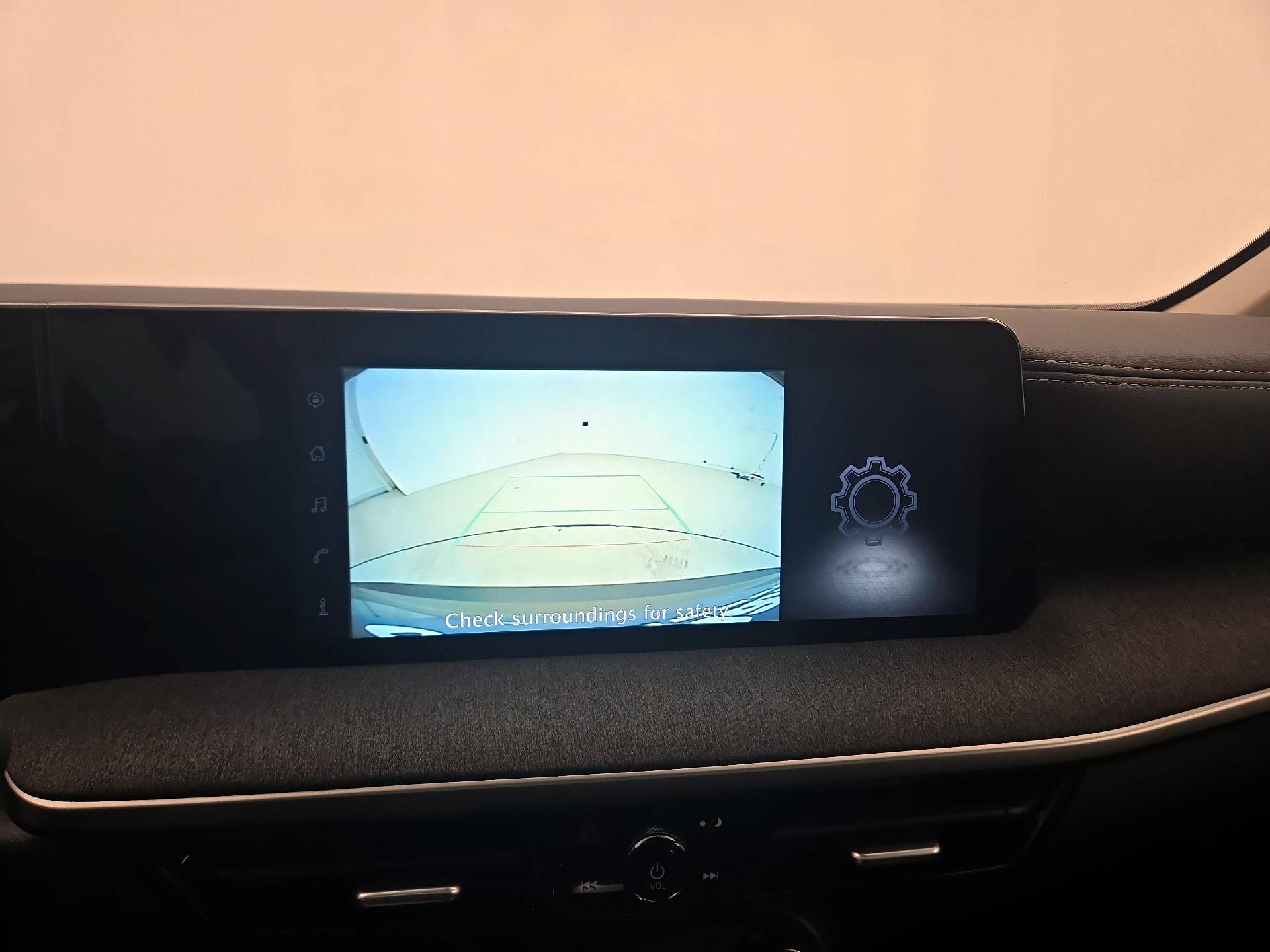 Thumbnail: 2025 Nissan Kicks - 14