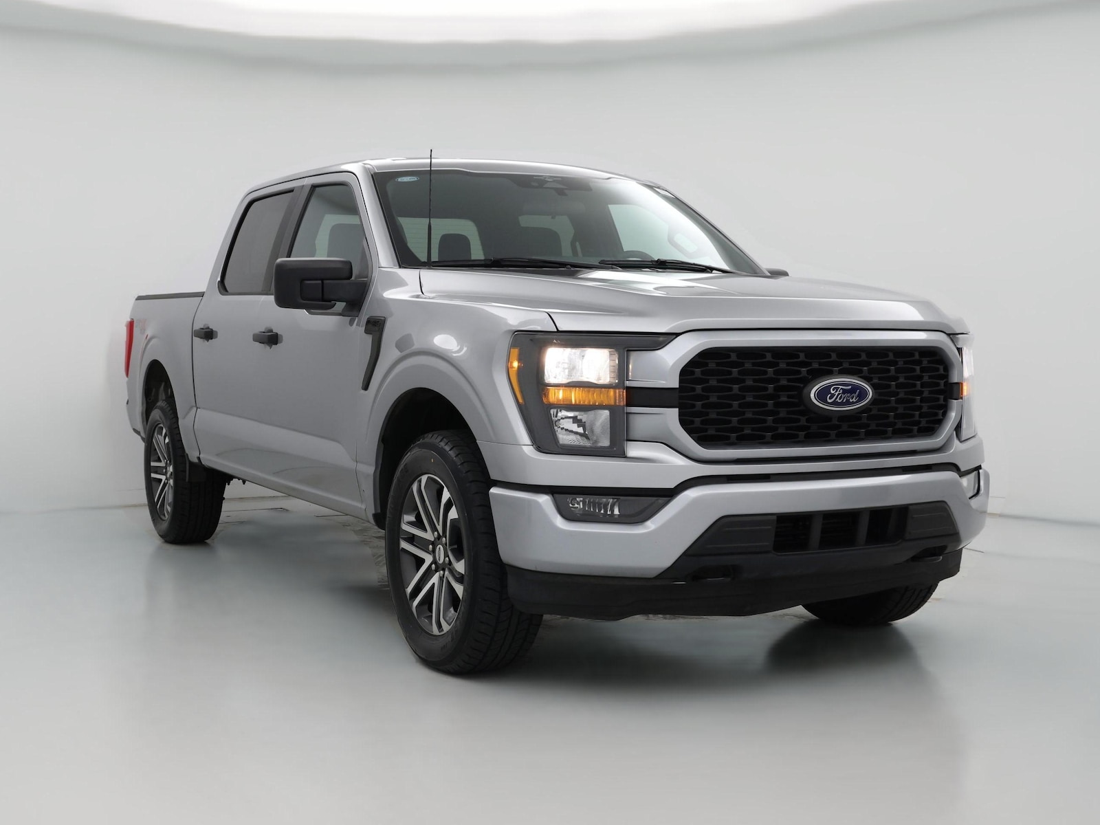 2023 Ford F-150 XL - Photo 1