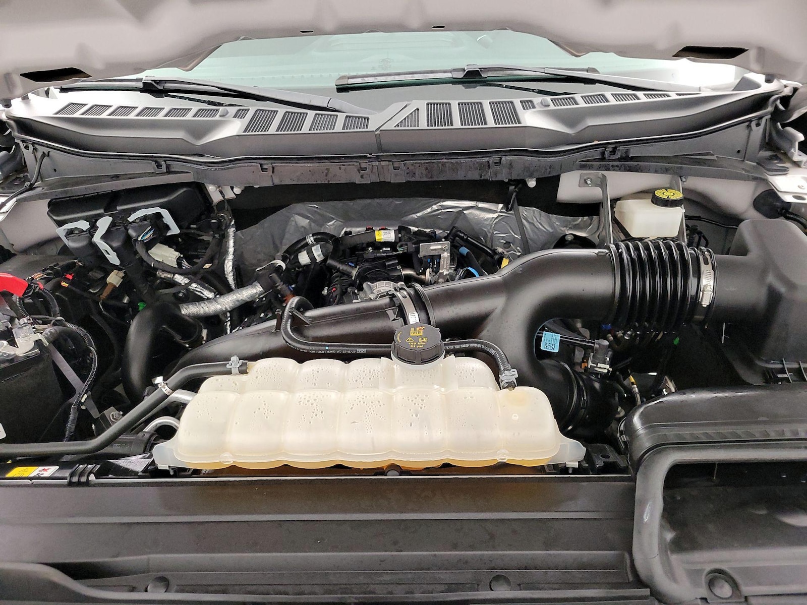 2023 Ford F-150 XL - Photo 23