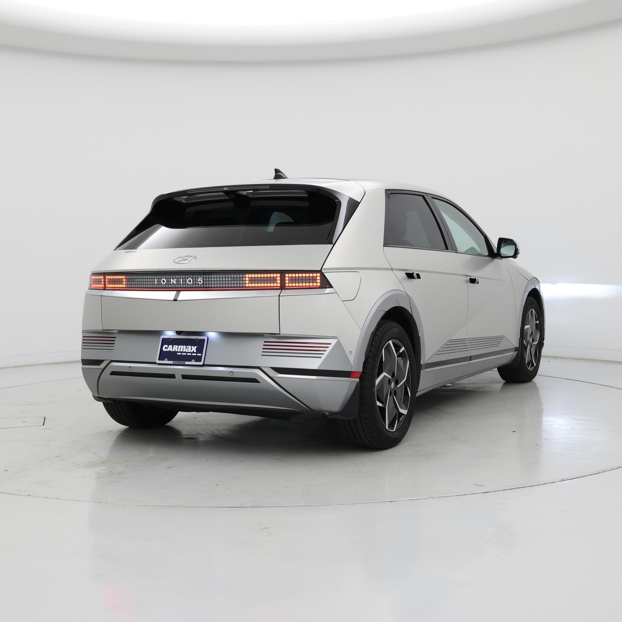 Thumbnail: 2024 Hyundai Ioniq 5 - 8