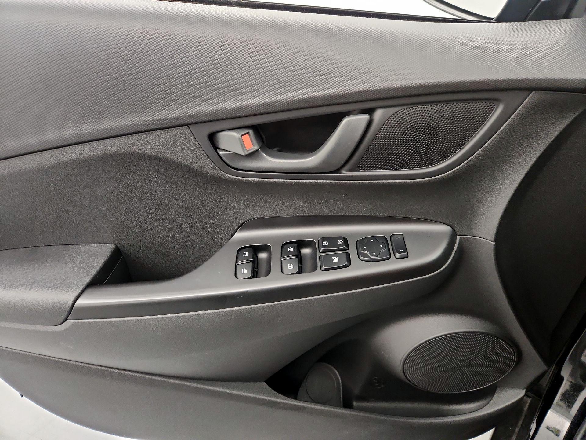 Thumbnail: 2023 Hyundai Kona - 12