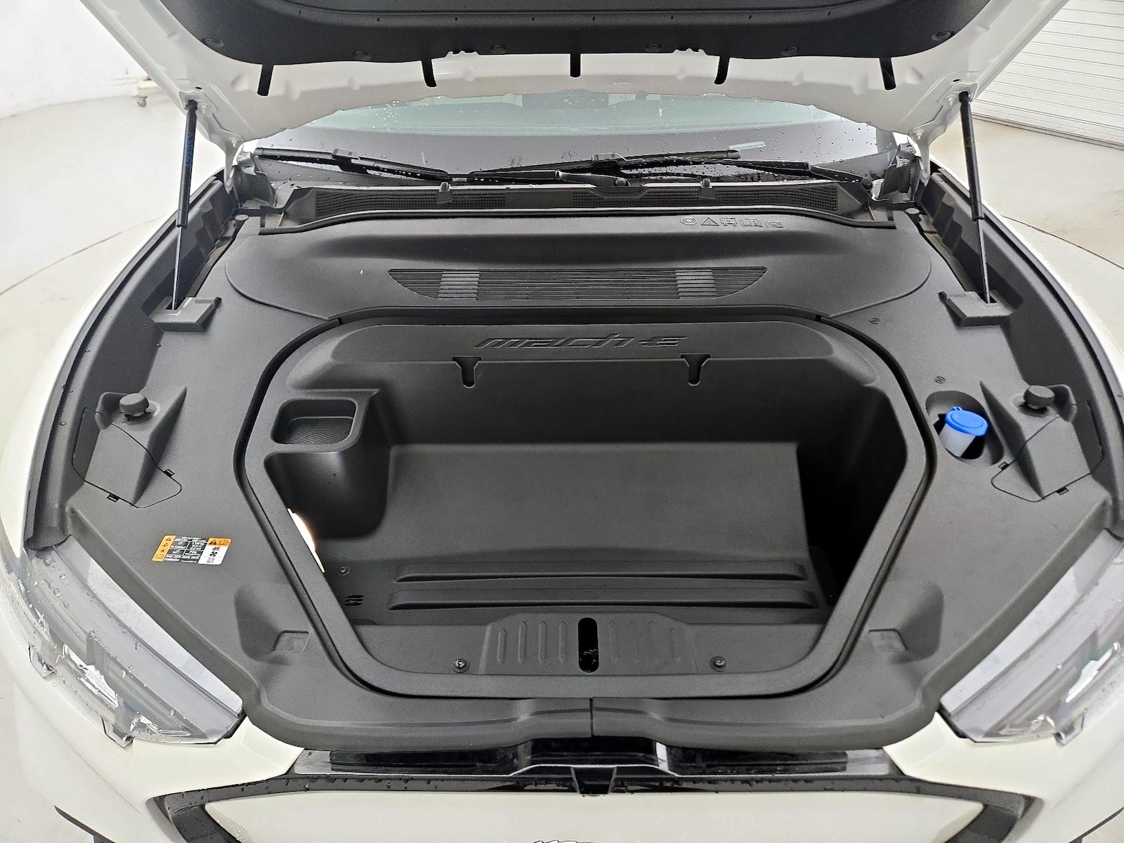2025 Ford Mustang Mach-E Premium AWD - Photo 23