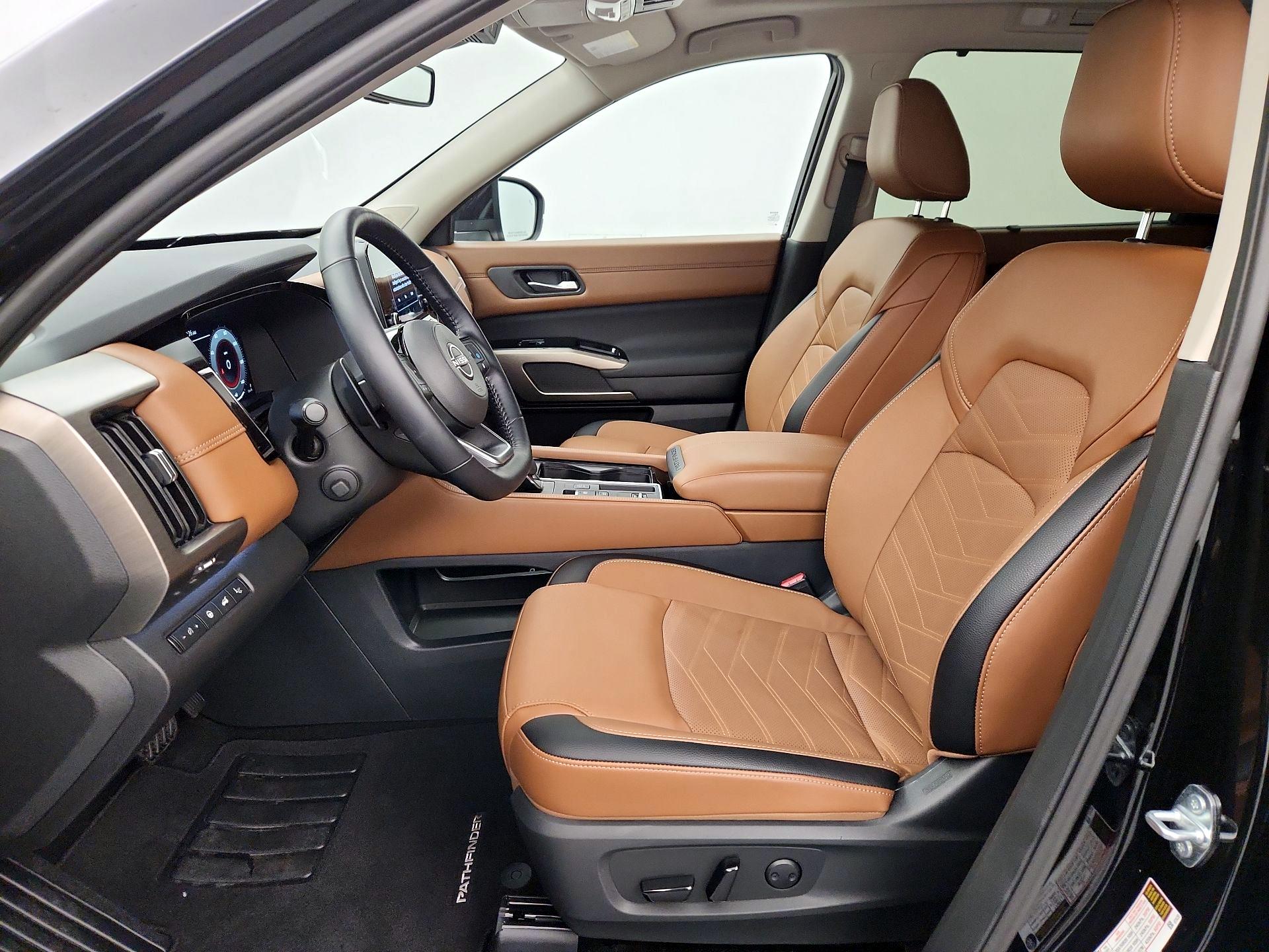 Thumbnail: 2025 Nissan Pathfinder - 11