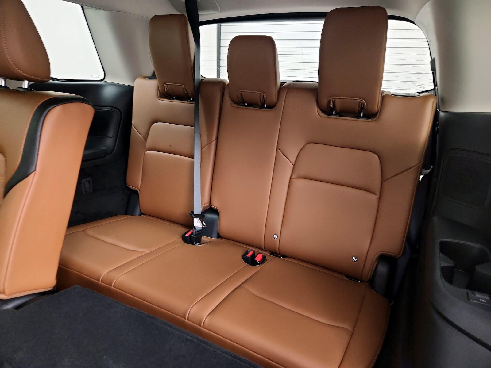 2025 Nissan Pathfinder Platinum - Photo 22