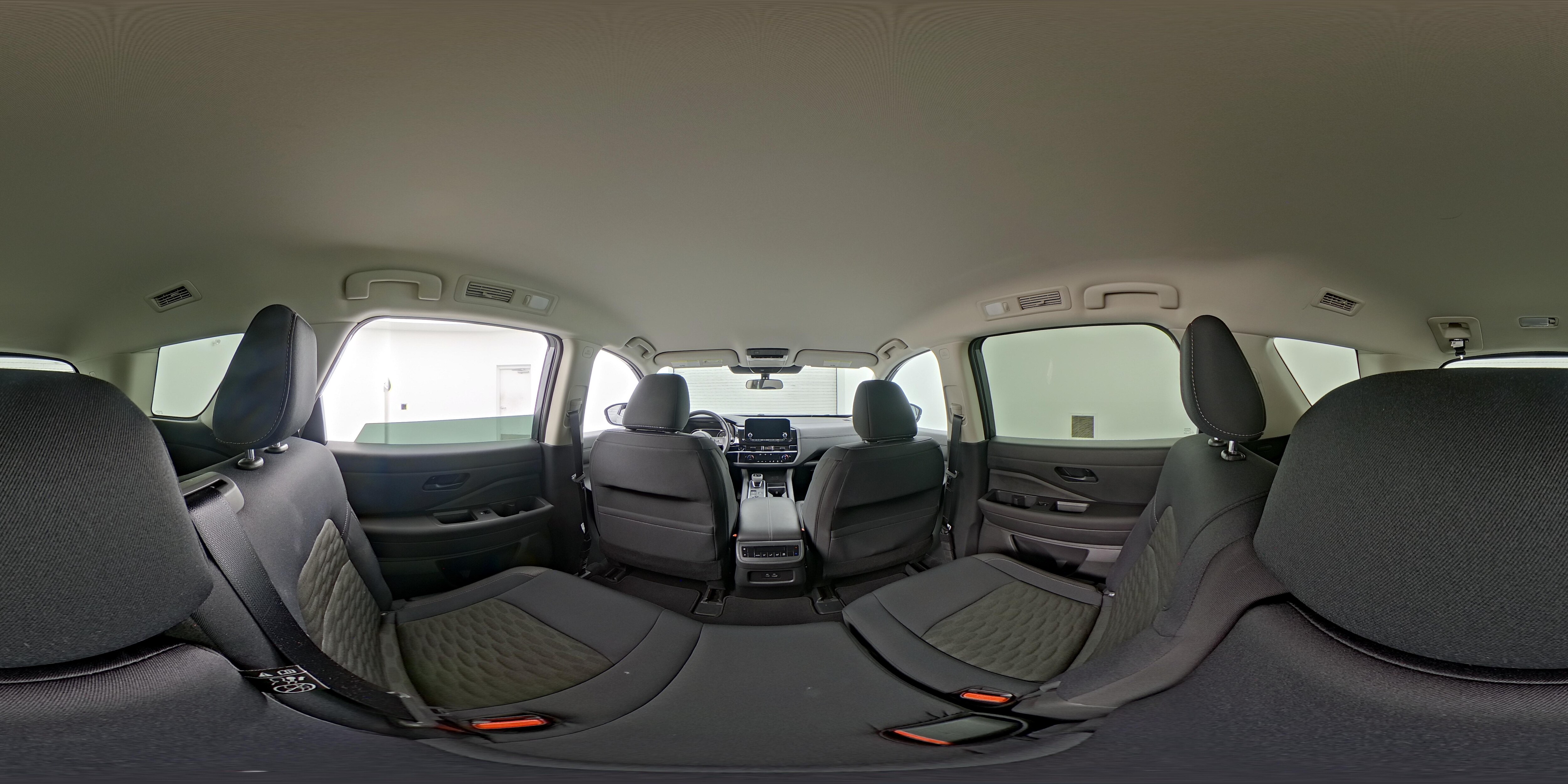 2025 Nissan Pathfinder SV - Photo 27