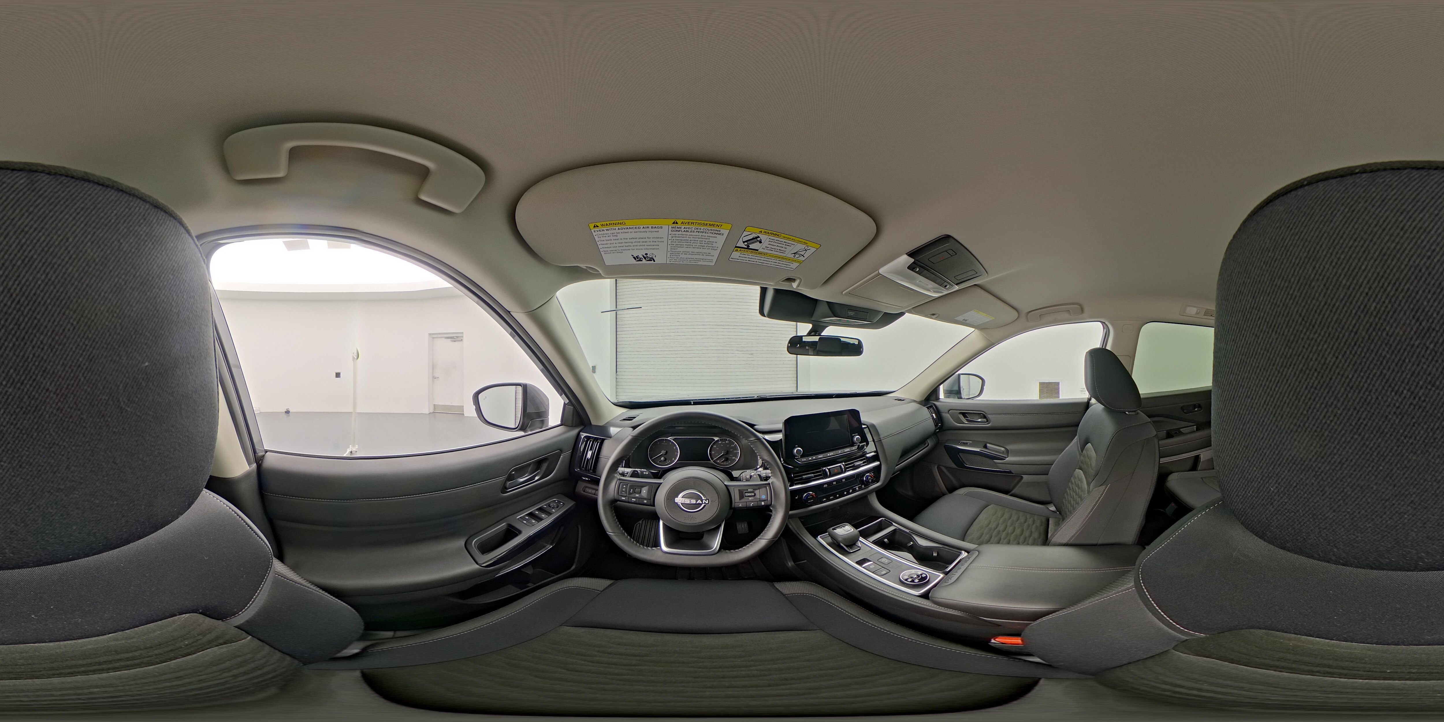 2025 Nissan Pathfinder SV - Photo 28
