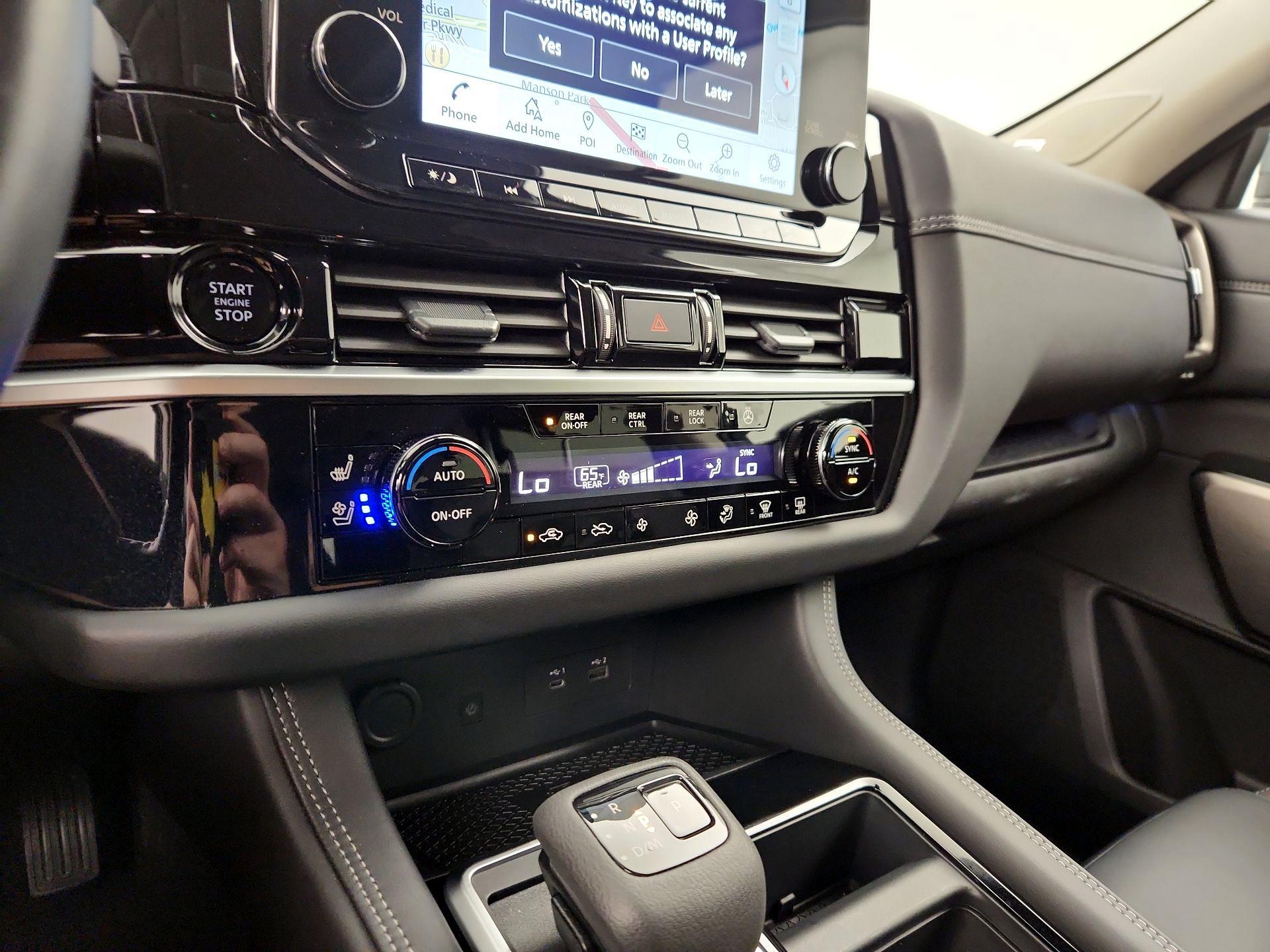 Thumbnail: 2025 Nissan Pathfinder - 16