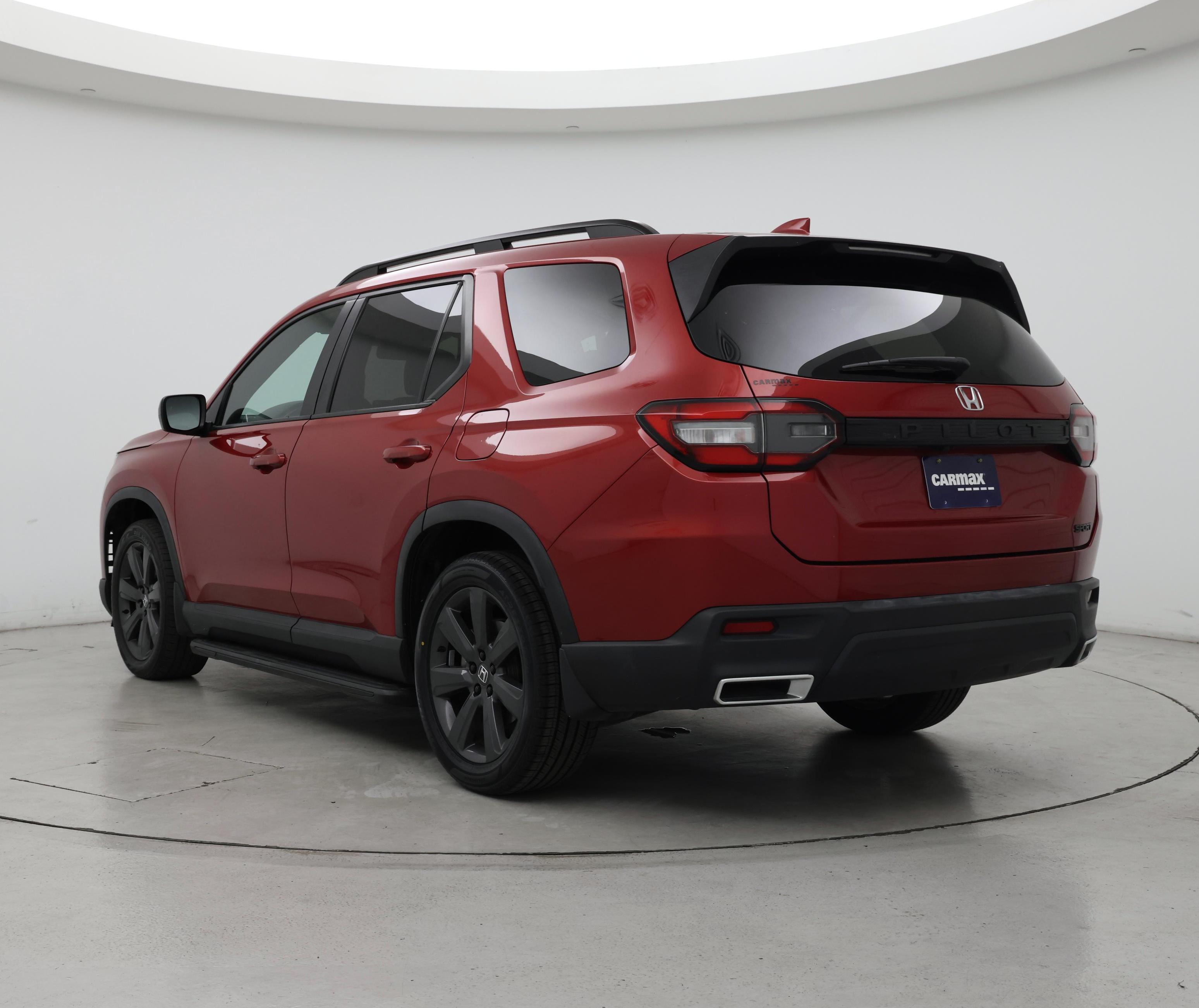 Thumbnail: 2023 Honda Pilot - 2