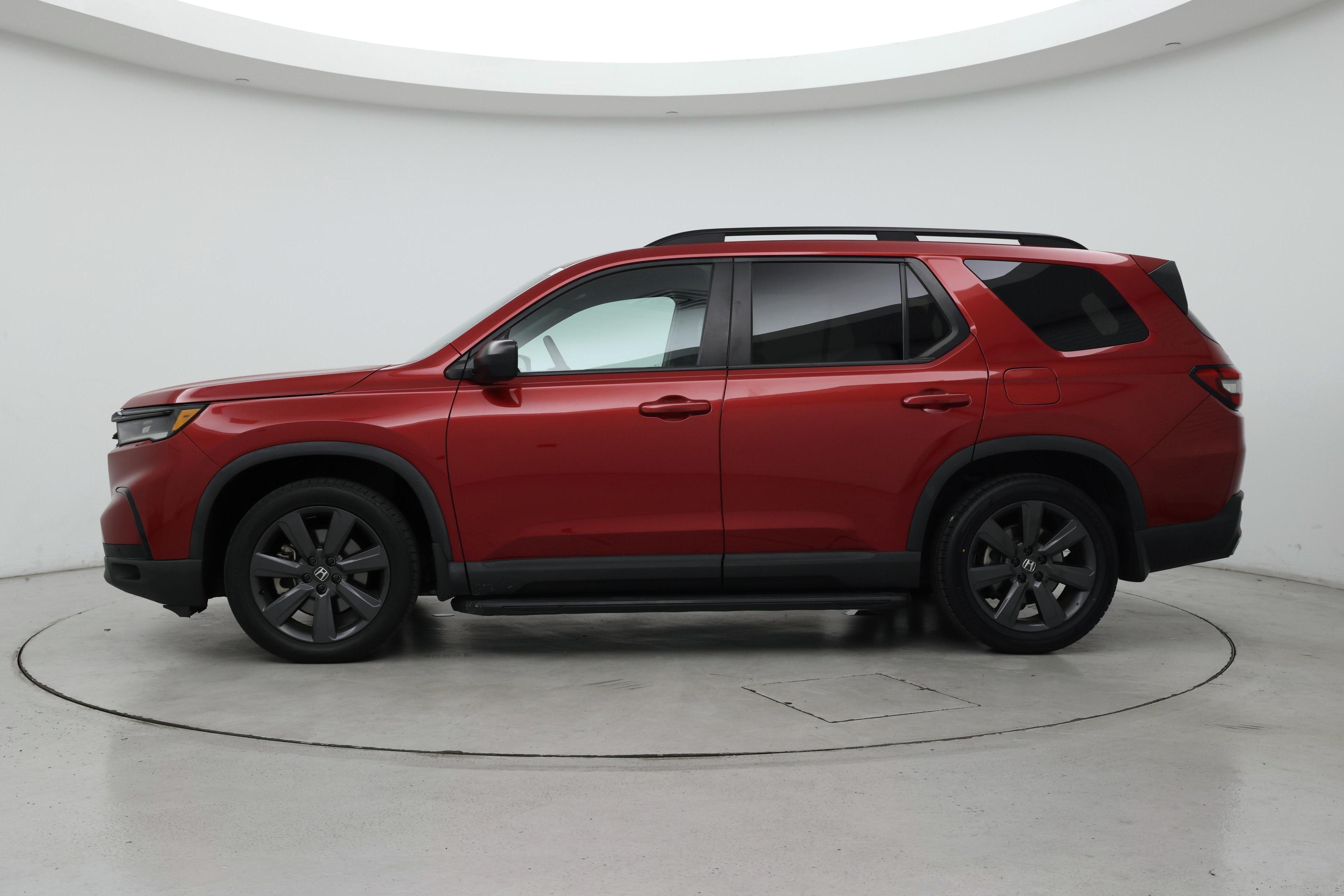 Thumbnail: 2023 Honda Pilot - 3