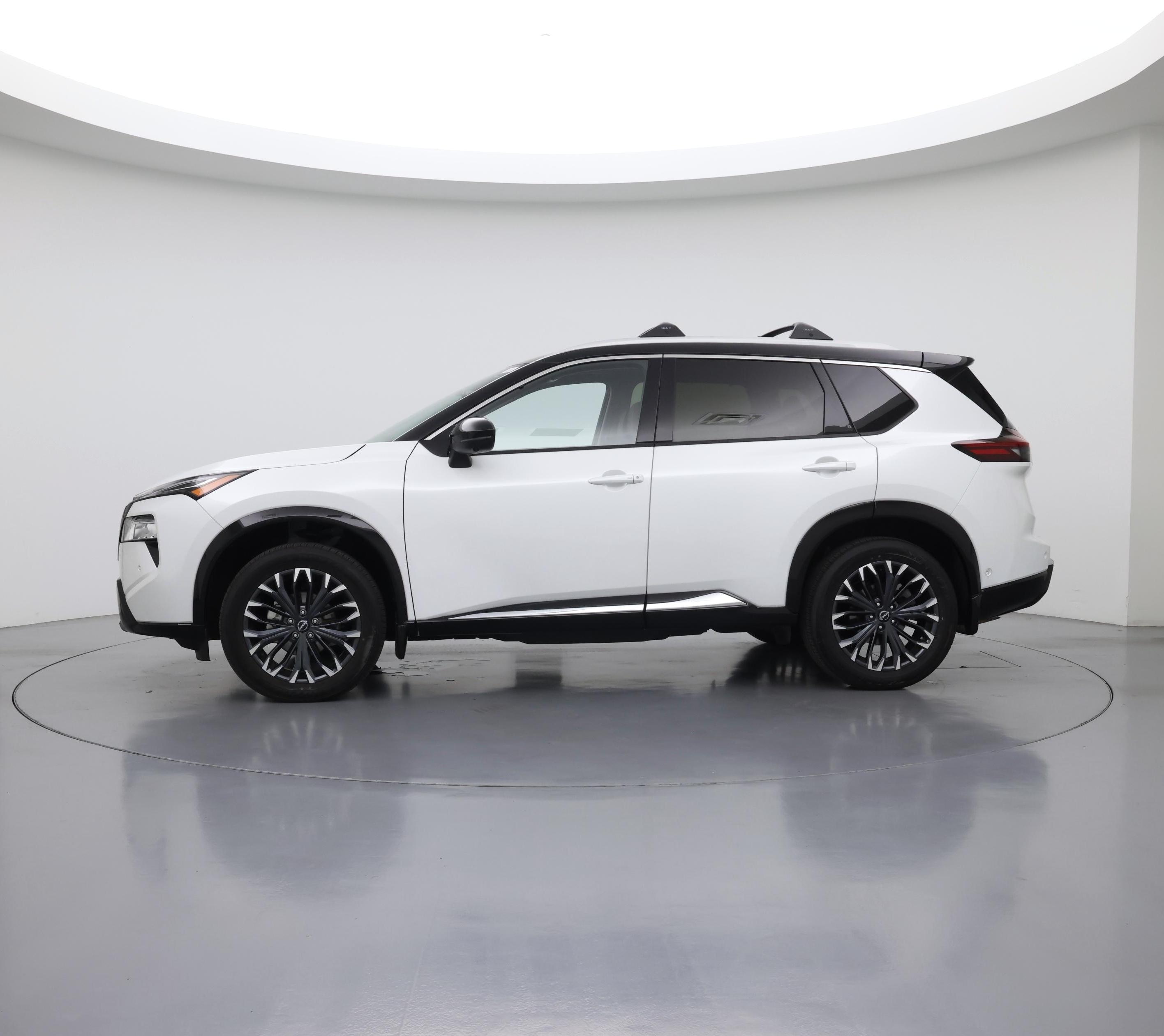 Thumbnail: 2026 Nissan Rogue - 3