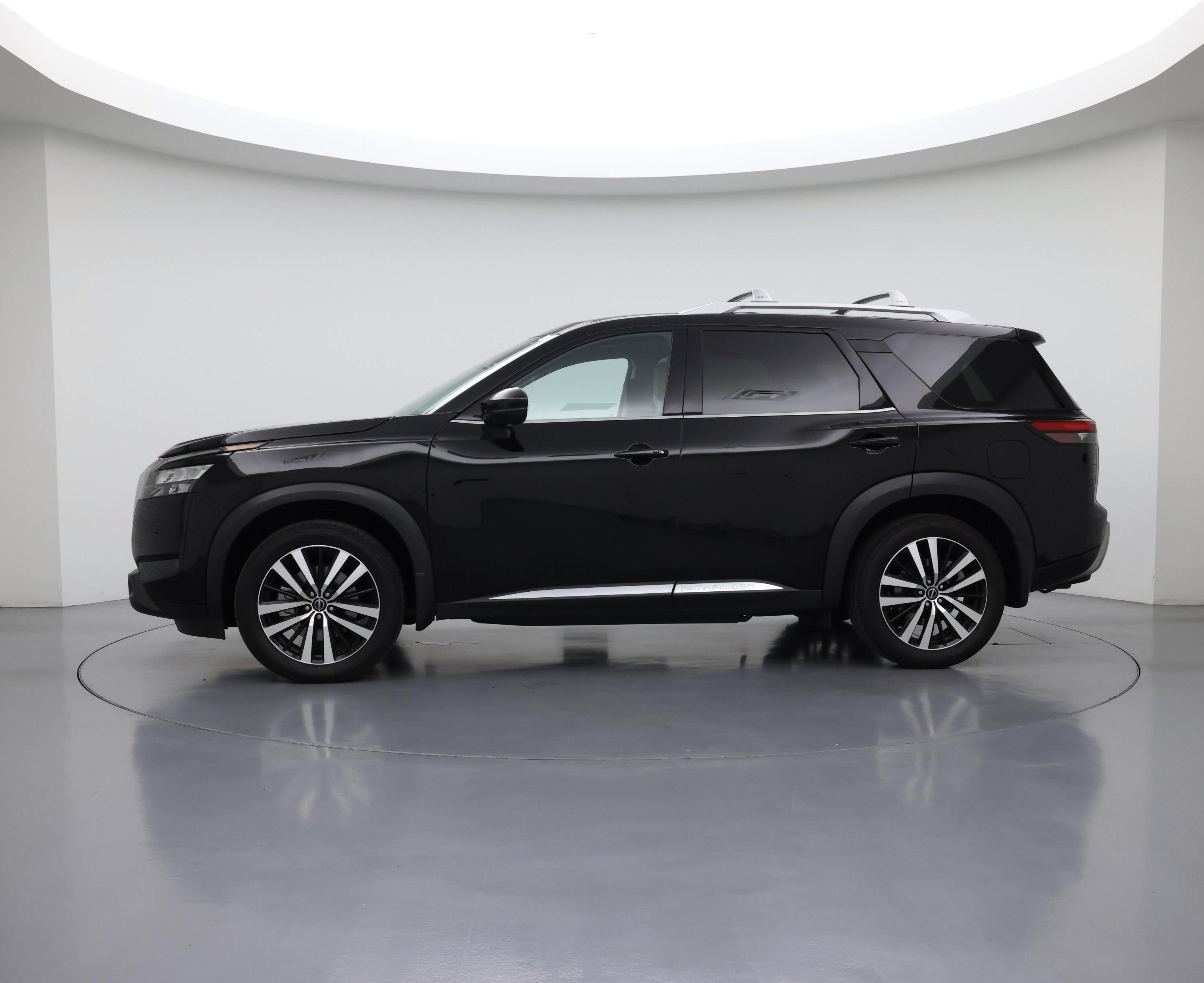 Thumbnail: 2025 Nissan Pathfinder - 3