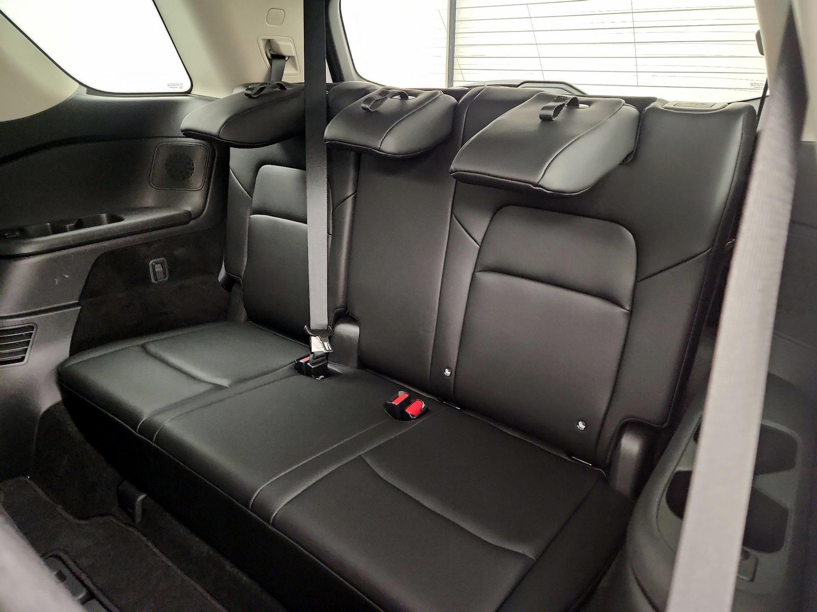 2025 Nissan Pathfinder Platinum - Photo 23