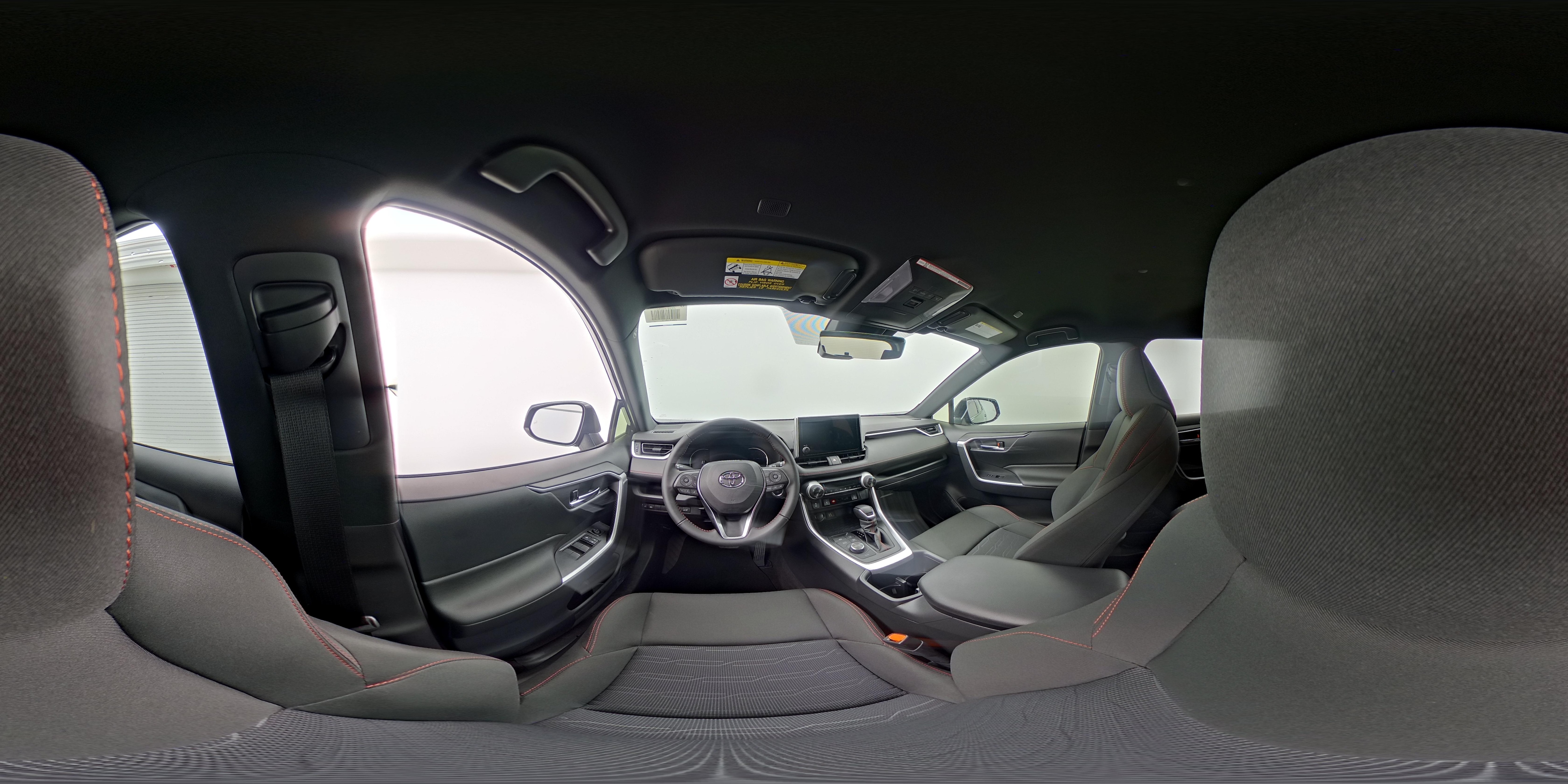 2025 Toyota RAV4 SE - Photo 26