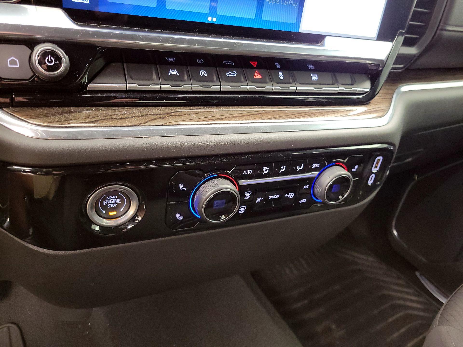 Thumbnail: 2024 Chevrolet Silverado 1500 - 17