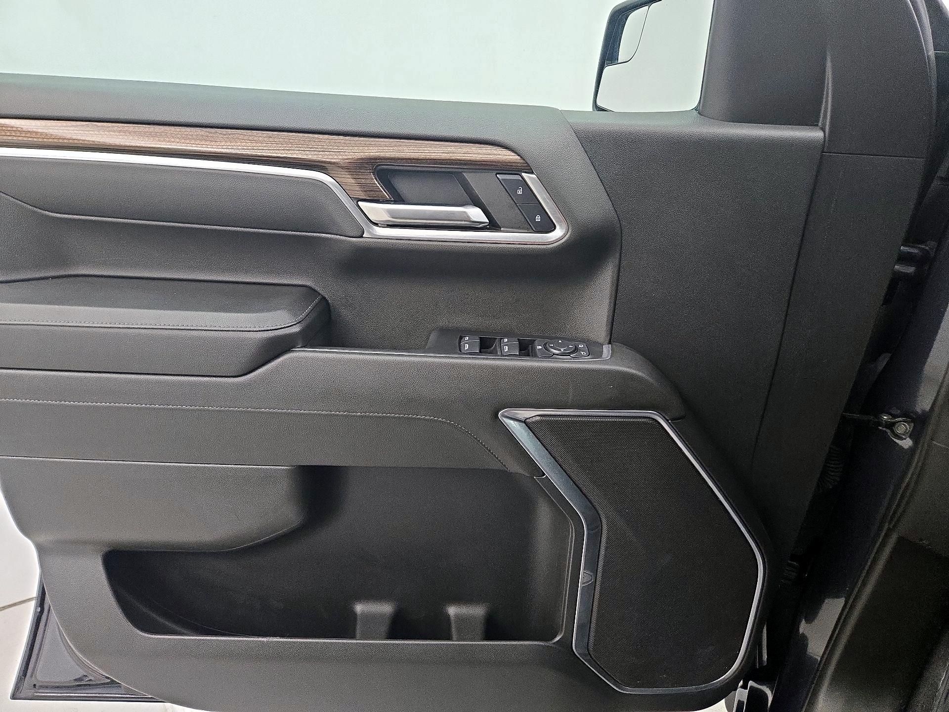 Thumbnail: 2024 Chevrolet Silverado 1500 - 12