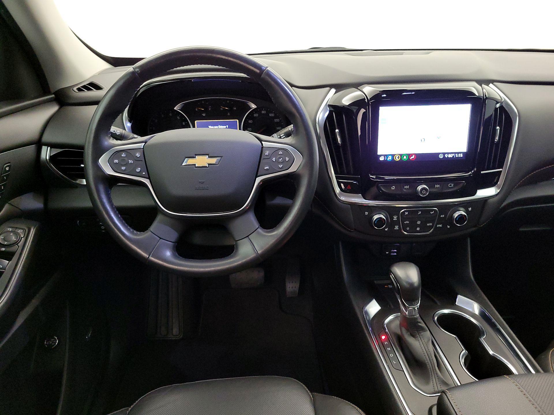 Thumbnail: 2021 Chevrolet Traverse - 10