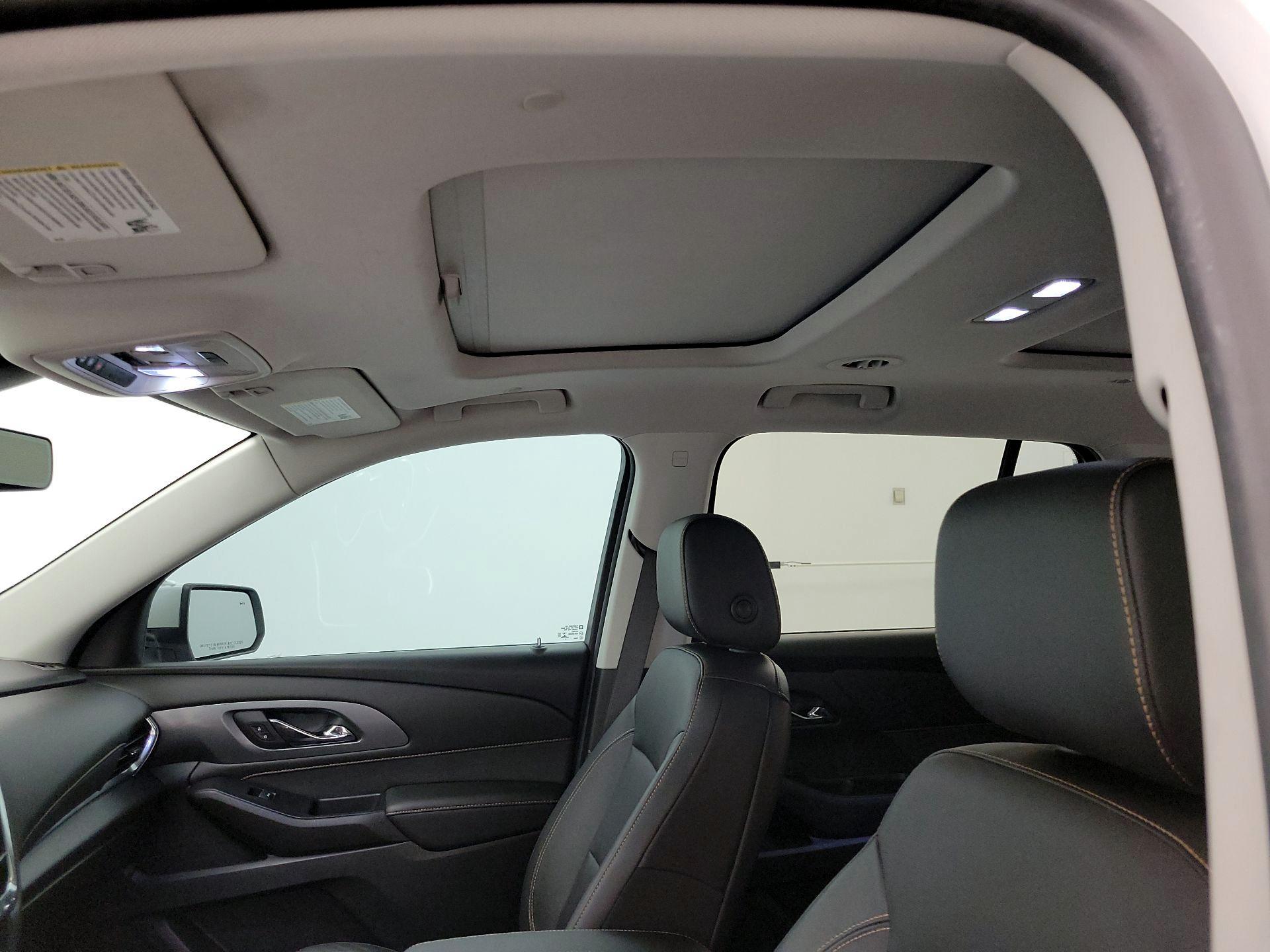 Thumbnail: 2021 Chevrolet Traverse - 20