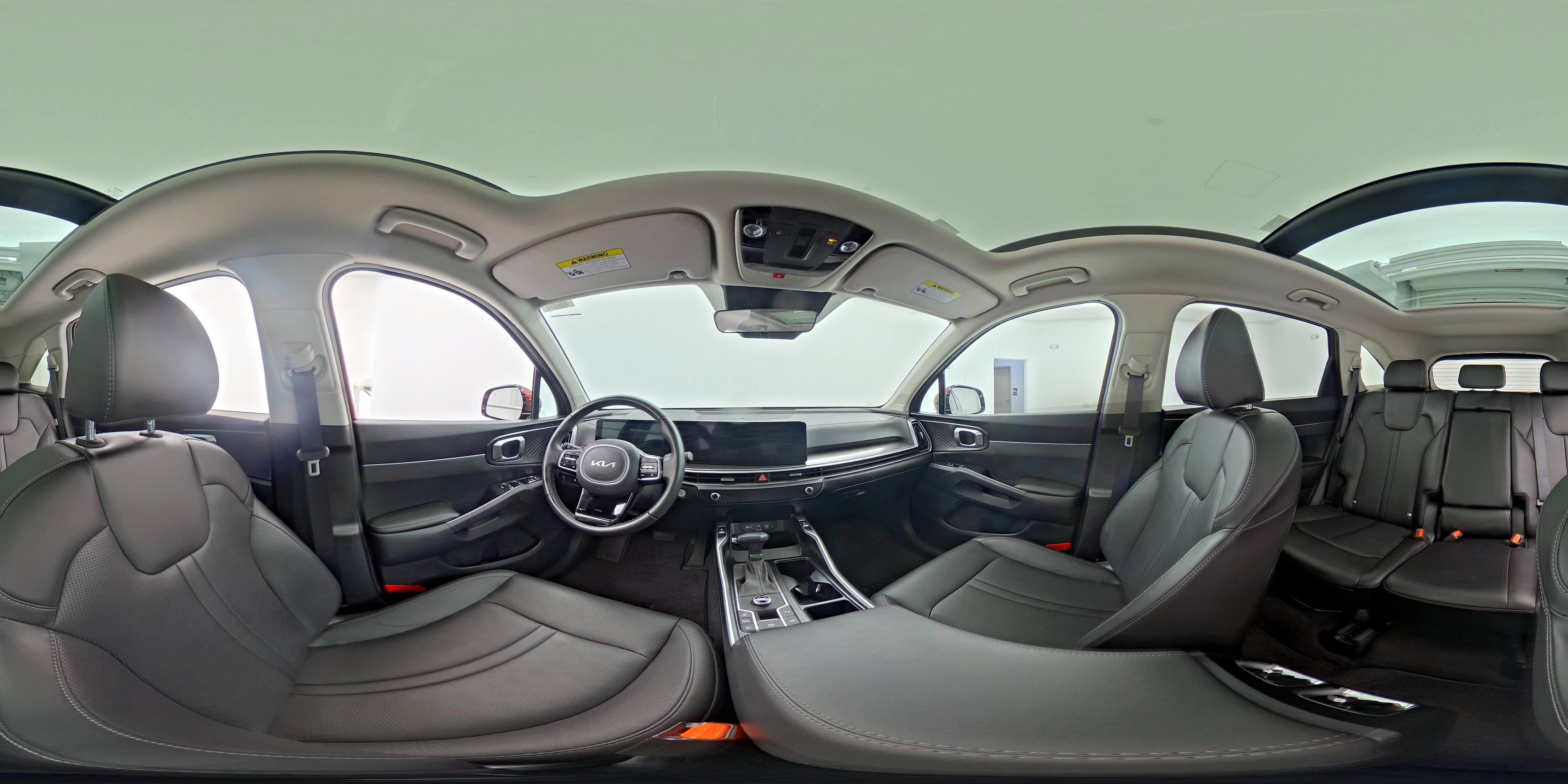 2025 Kia Sorento S - Photo 24