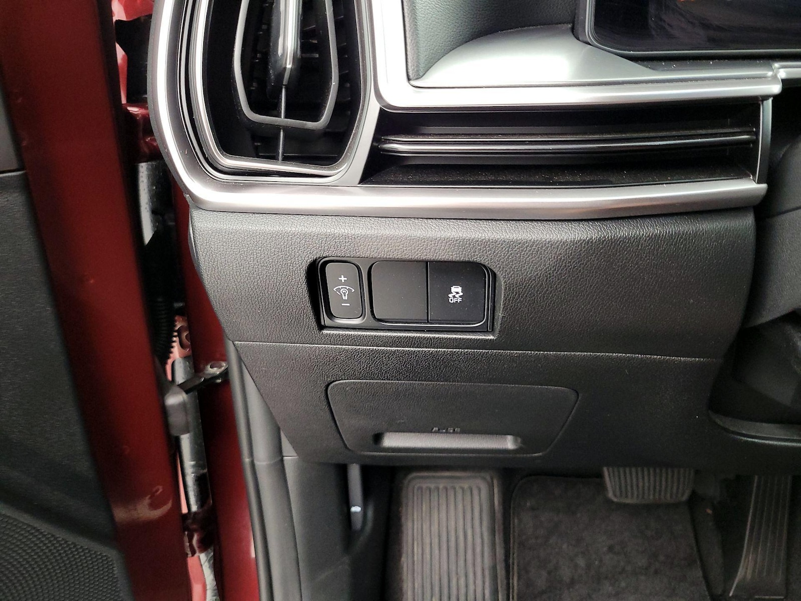 2025 Kia Sorento S - Photo 12