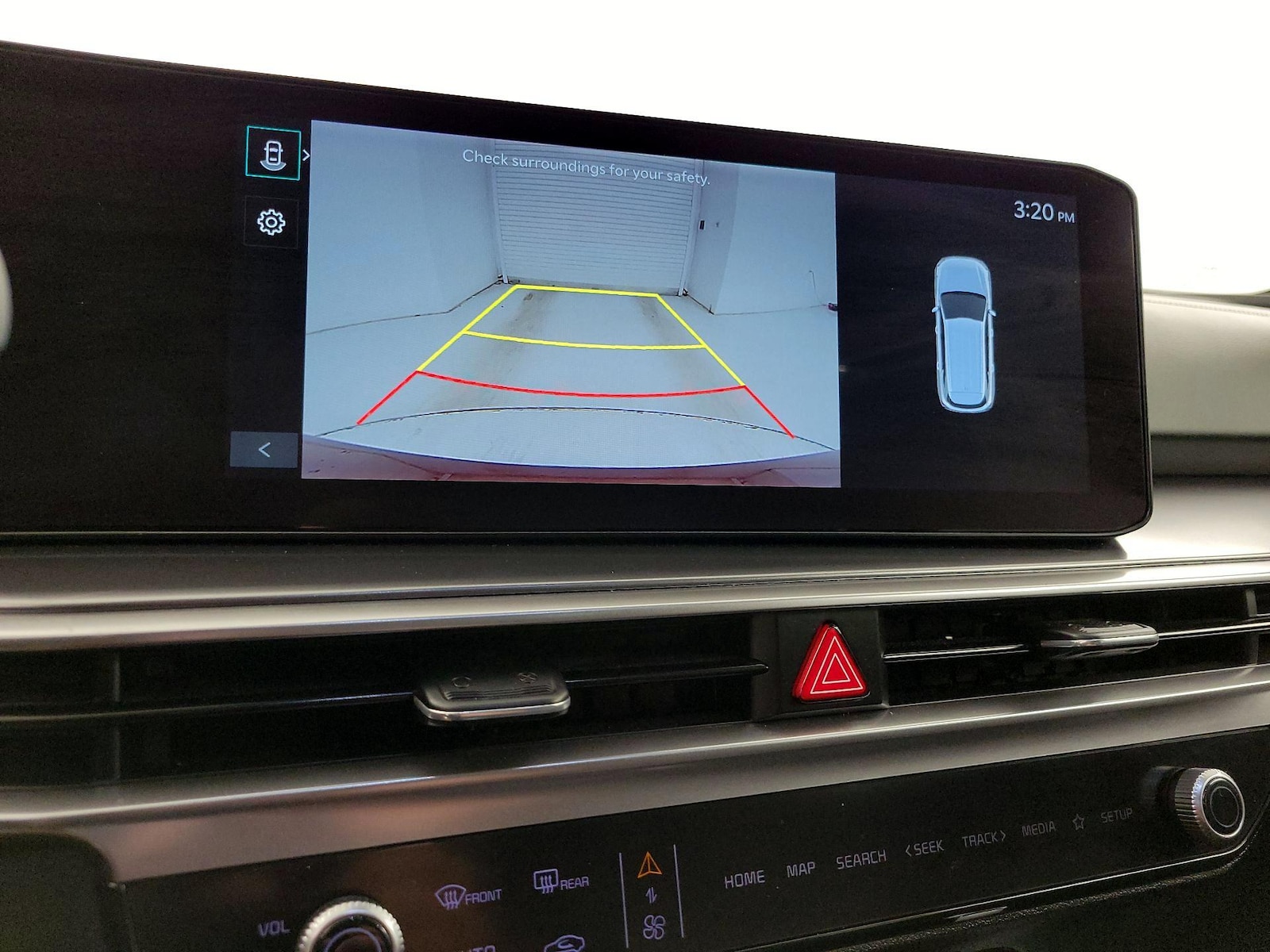 2025 Kia Sorento S - Photo 14