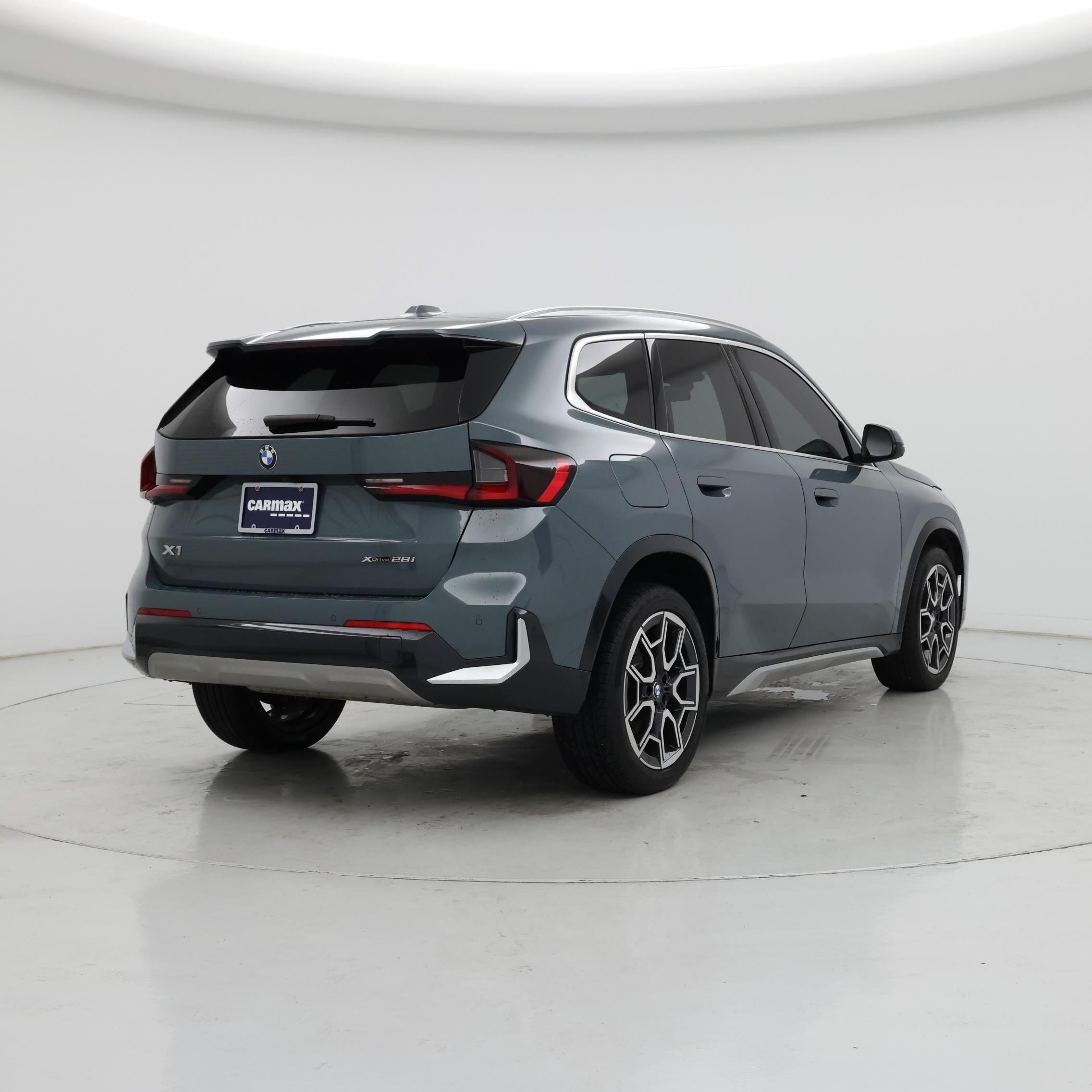 Thumbnail: 2025 BMW X1 - 8