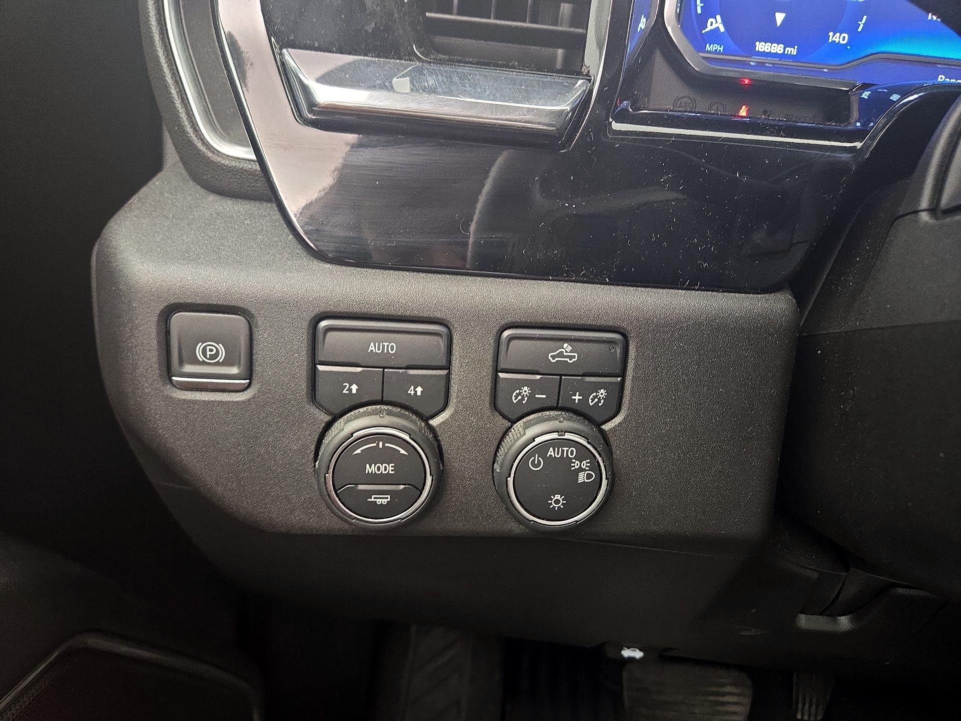 Thumbnail: 2024 Chevrolet Silverado 1500 - 13