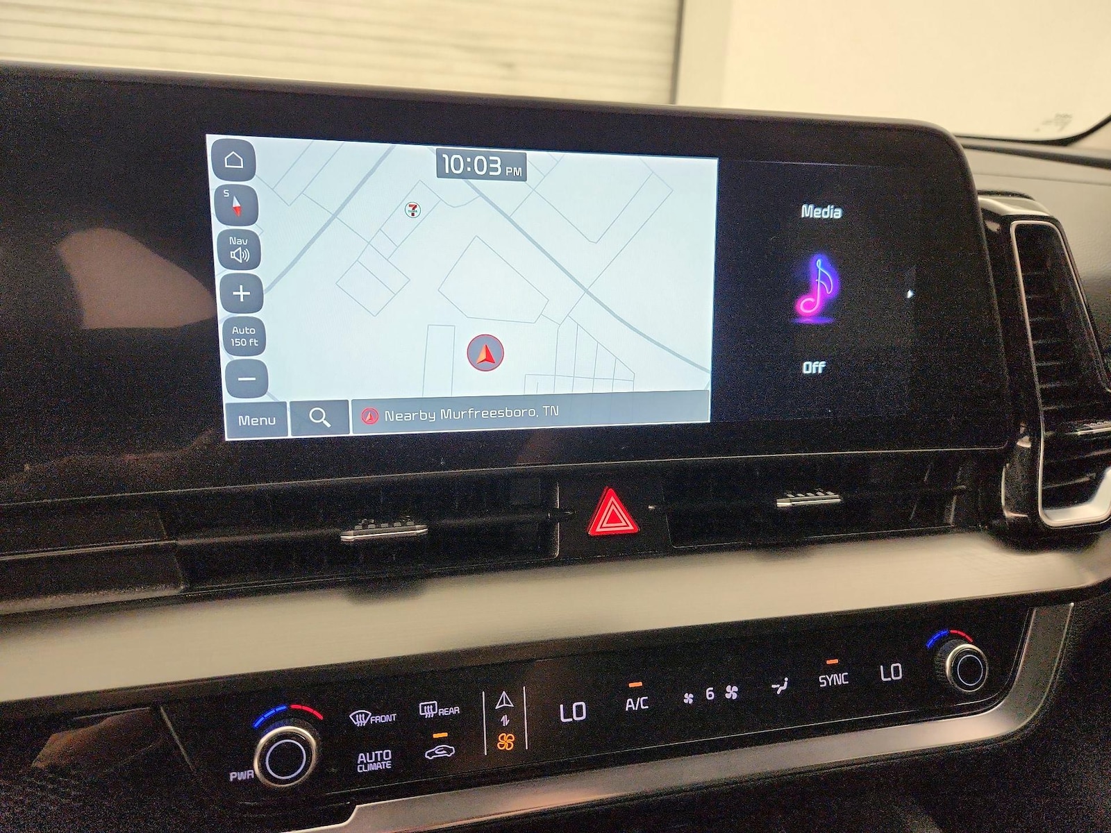 2024 Kia Sportage EX - Photo 15