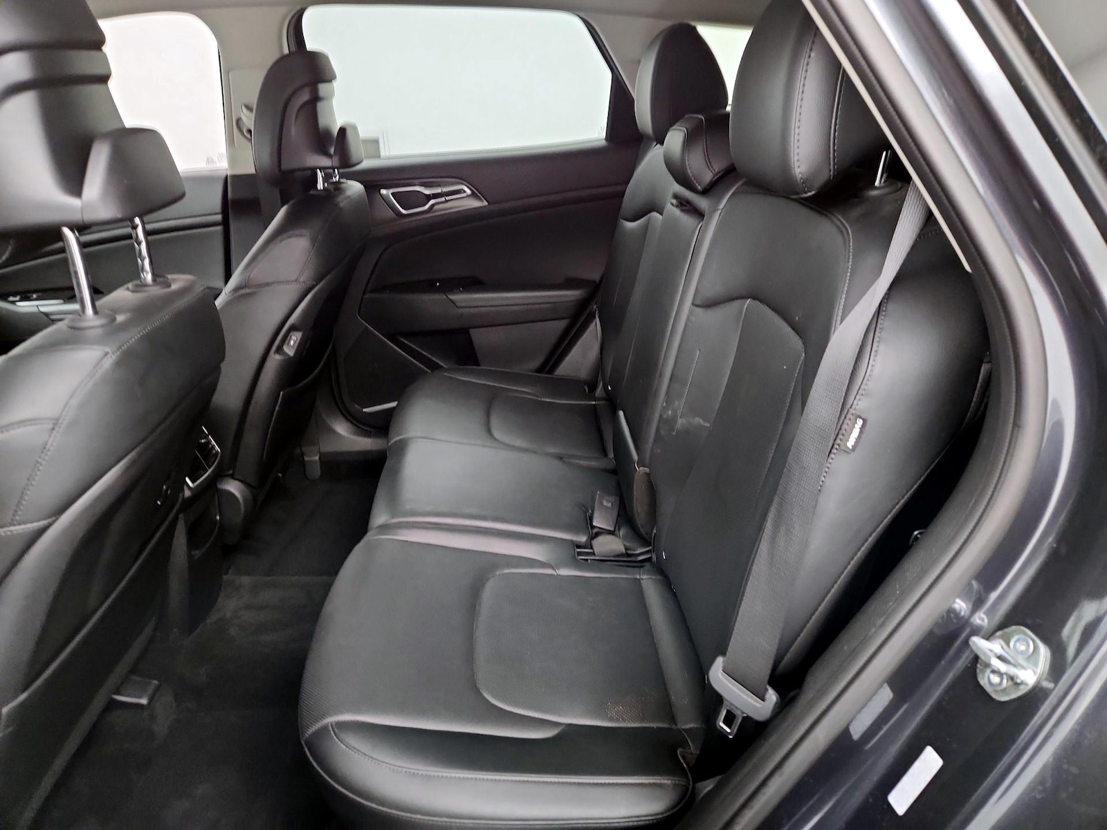 2024 Kia Sportage EX - Photo 21
