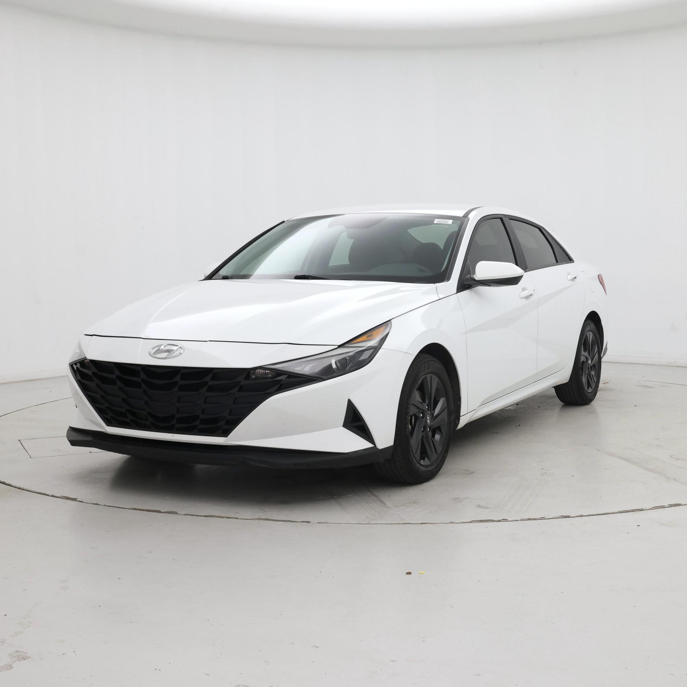 Thumbnail: 2023 Hyundai Elantra - 4