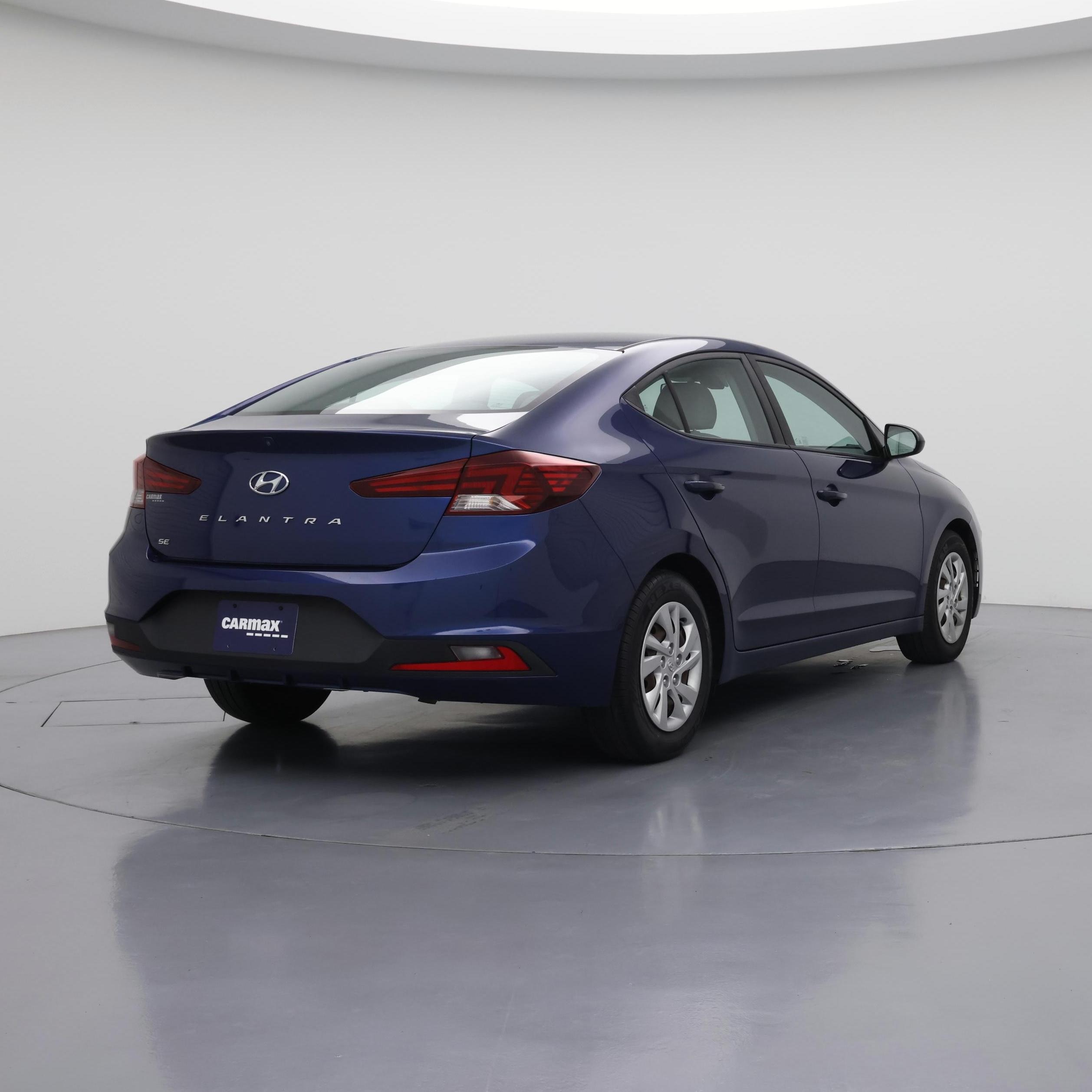 Thumbnail: 2020 Hyundai Elantra - 8
