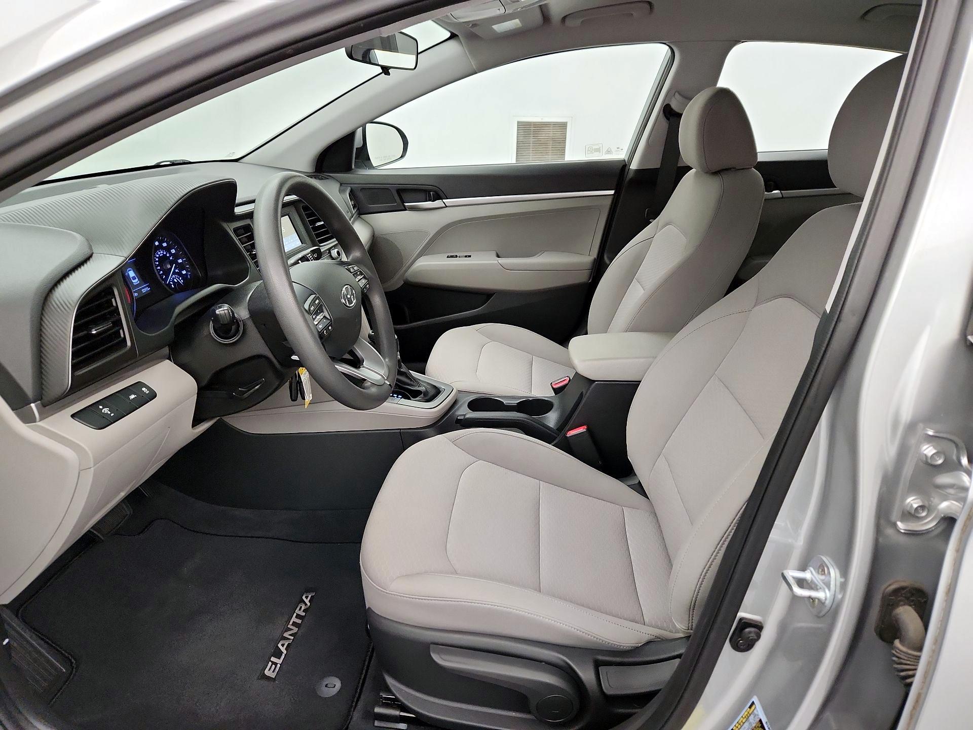 Thumbnail: 2020 Hyundai Elantra - 11