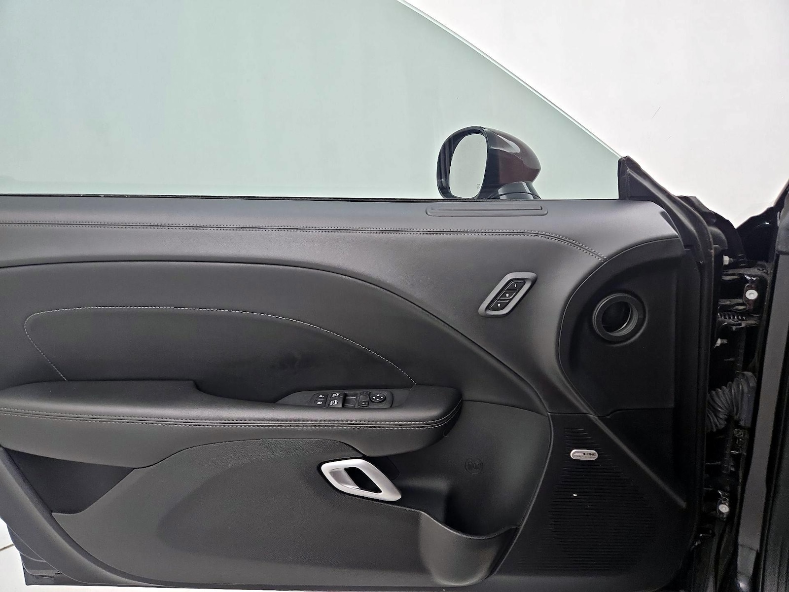 2023 Dodge Challenger R/T - Photo 13