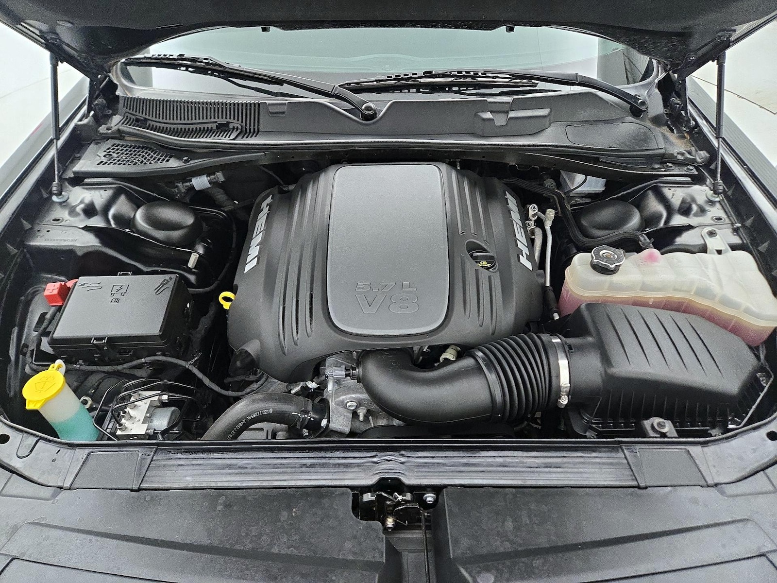 2023 Dodge Challenger R/T - Photo 22