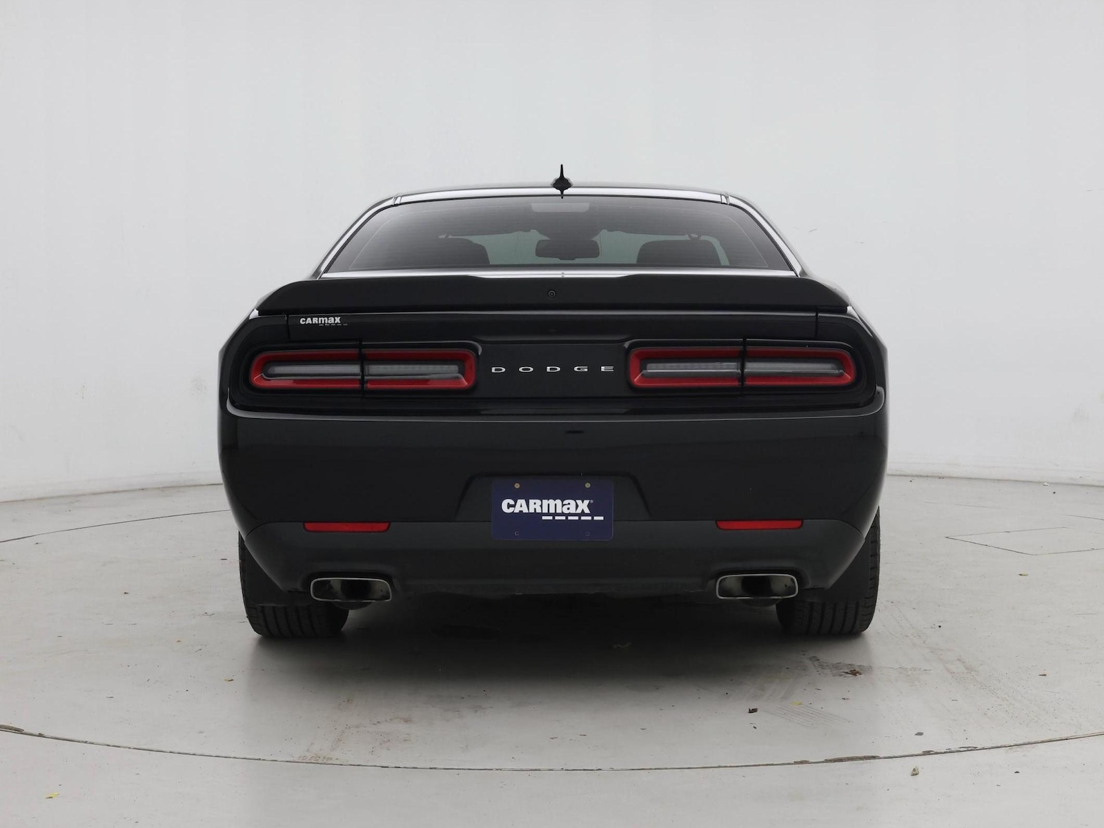 2023 Dodge Challenger R/T - Photo 7