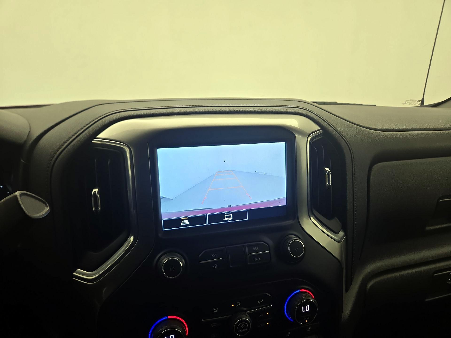 Thumbnail: 2021 Chevrolet Silverado 1500 - 14