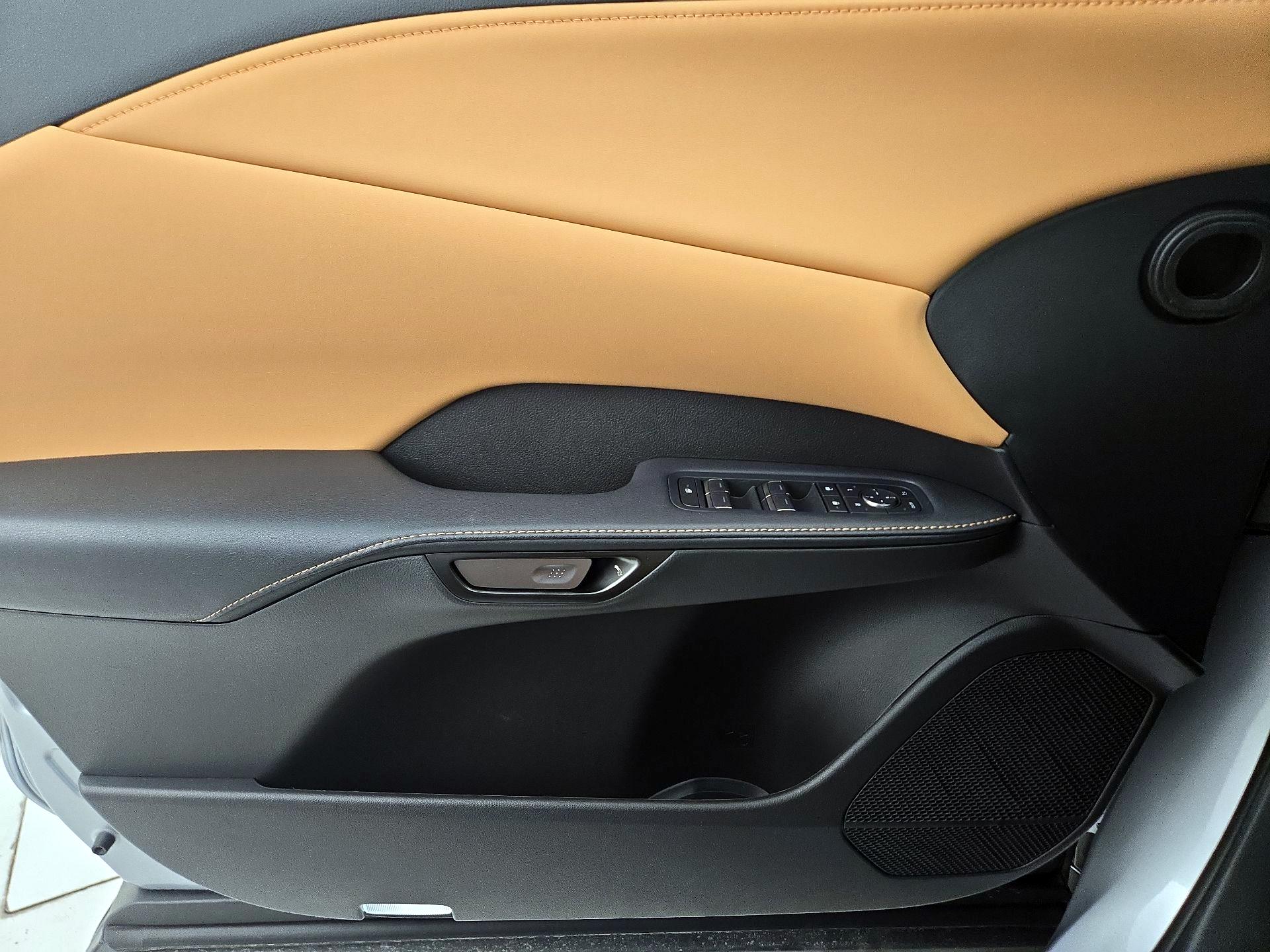 Thumbnail: 2025 Lexus RX - 12