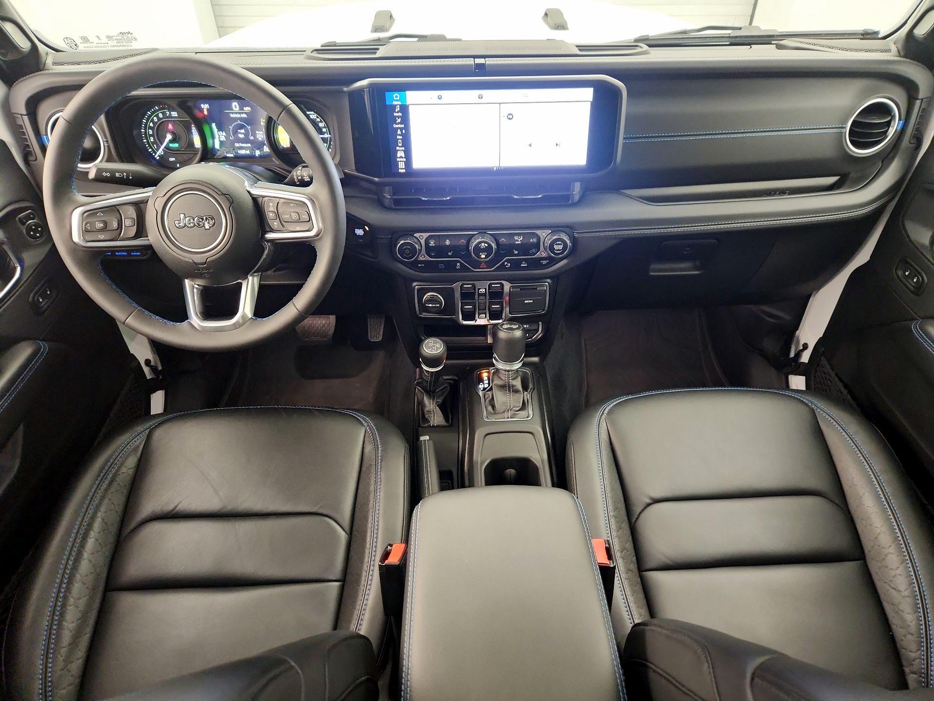 Thumbnail: 2024 Jeep Wrangler - 9